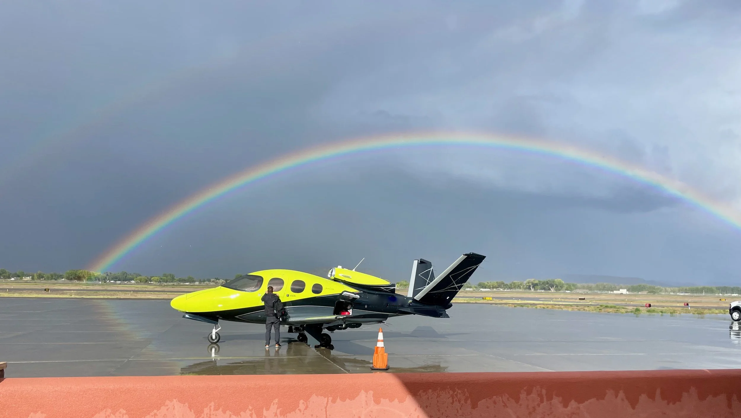 Cirrus SF50 owner - Supervised Operating Experience (SOE) training by SF50 Instructor Tim Decker.