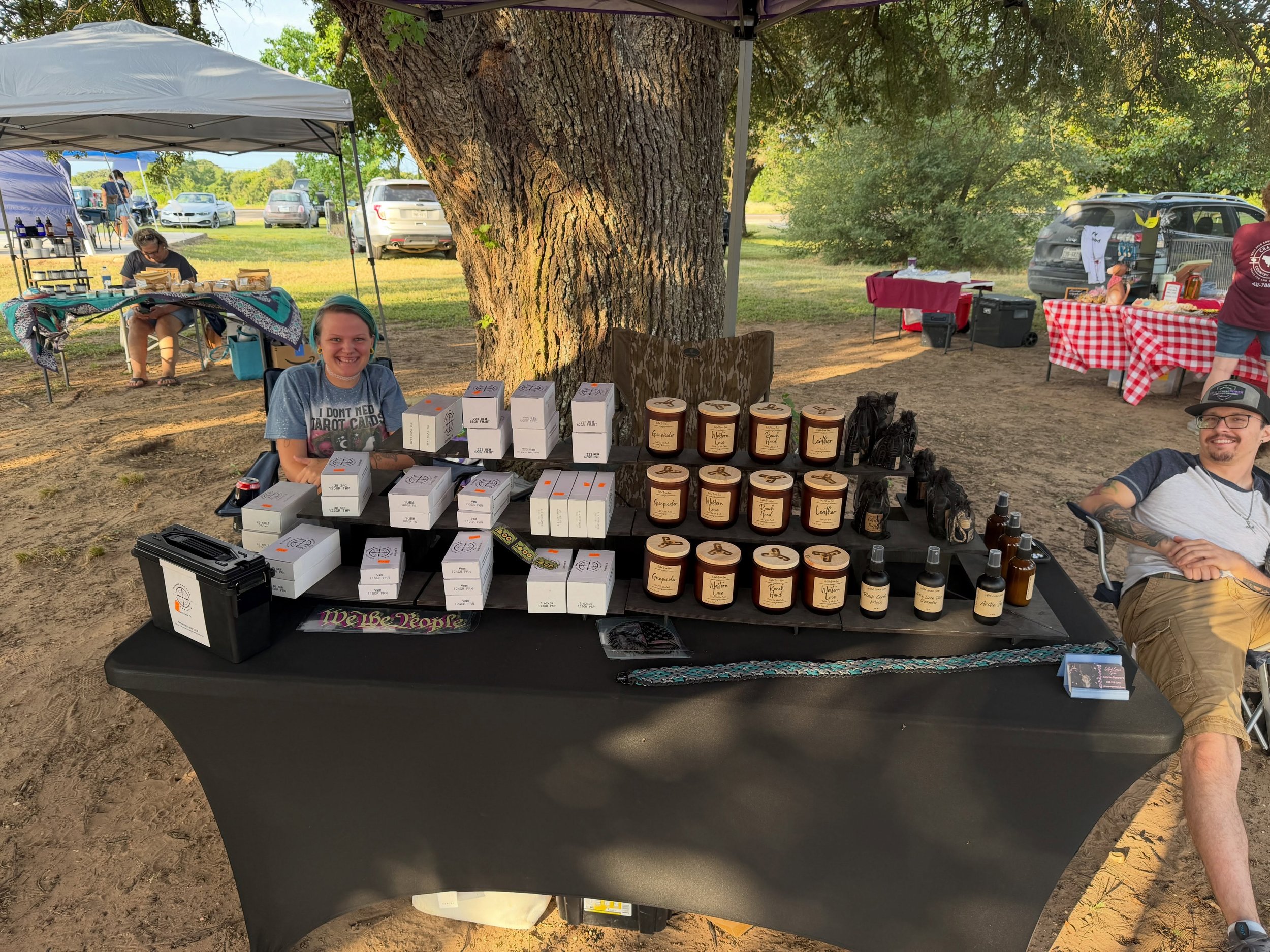 At the M&rsquo;heya farmers market today until noon! Come and see us and maybe buy some stuffs. 😎
