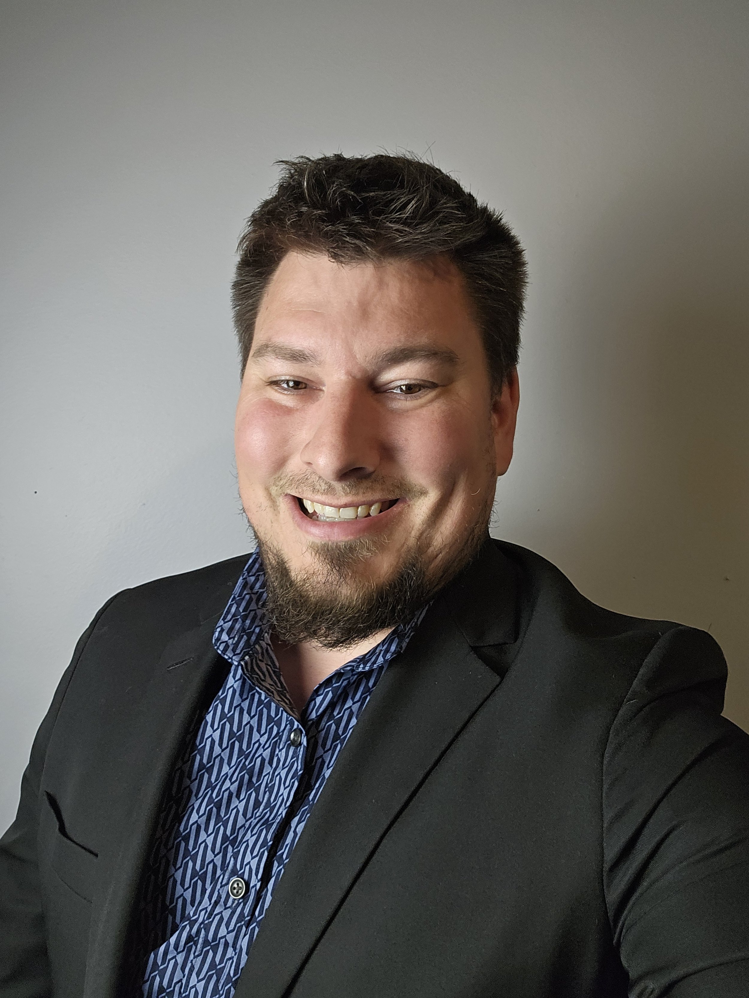 Carl Beckman, travel advisor and owner of Beckman Travel, specializing in cruises, destination weddings, honeymoons, and family vacations.