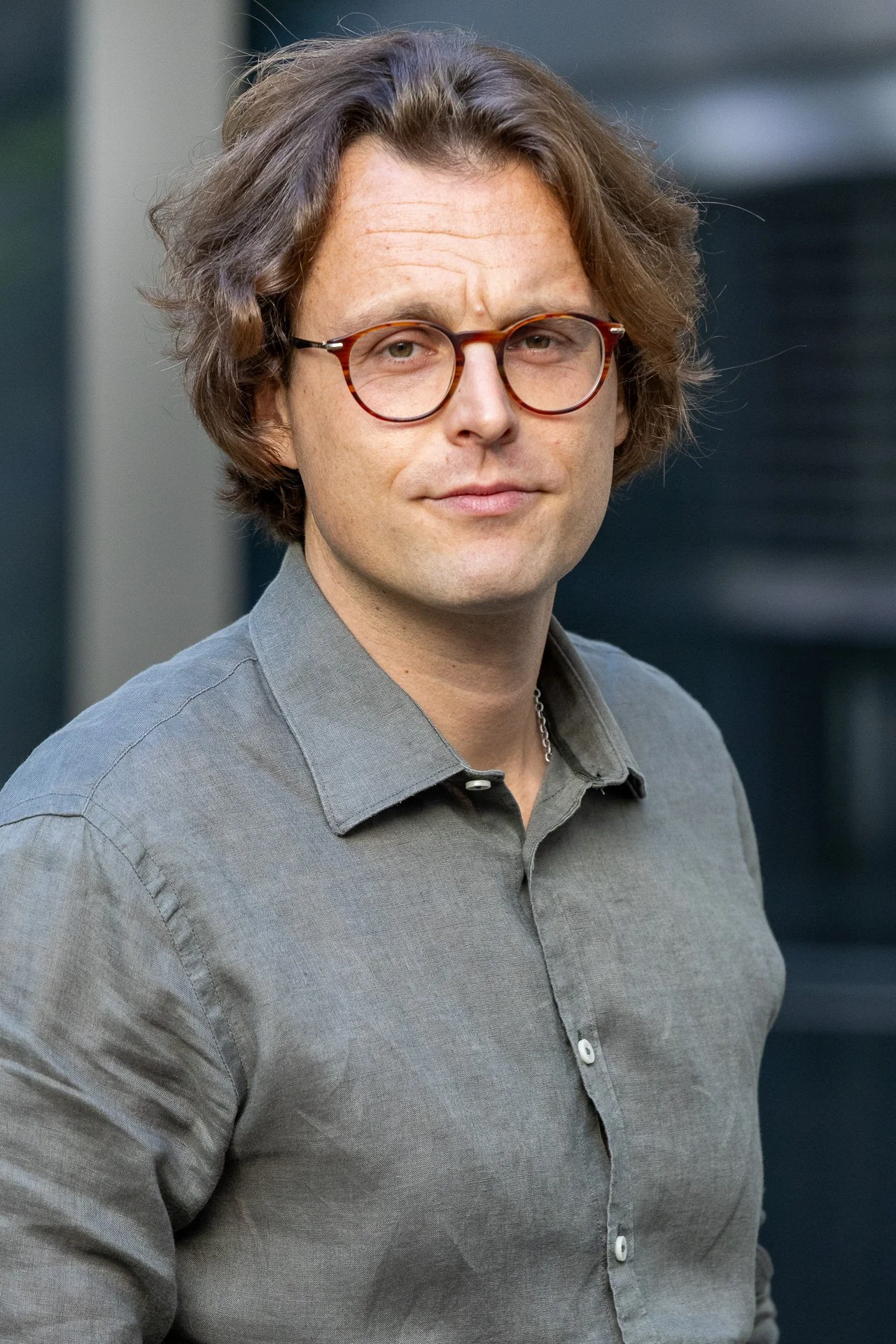 Portrait Fotograf_Outdoor headshot_michaelgeipel.de_1920px_72dpi_80q-2.jpg