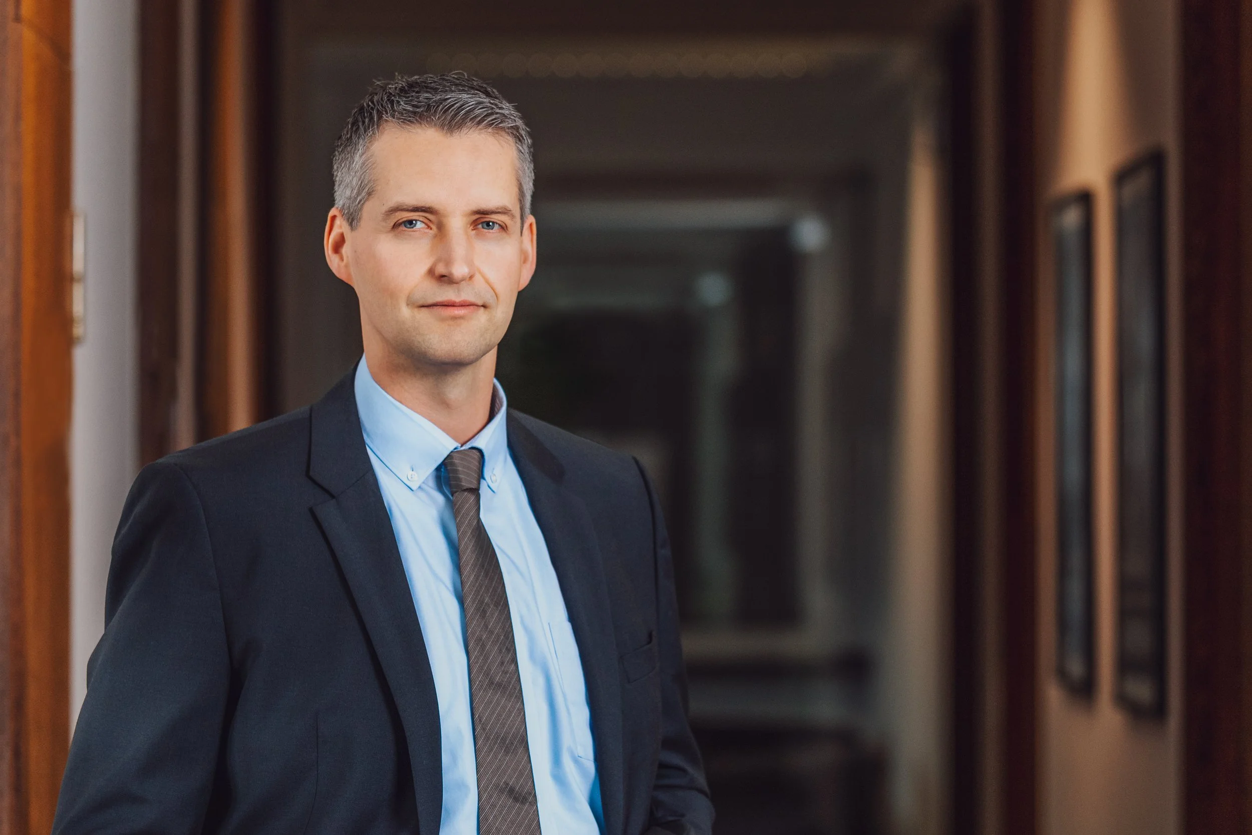 Business Portrait Fotograf_michaelgeipel.de_1920px 72dpi 80q.jpg7.jpg