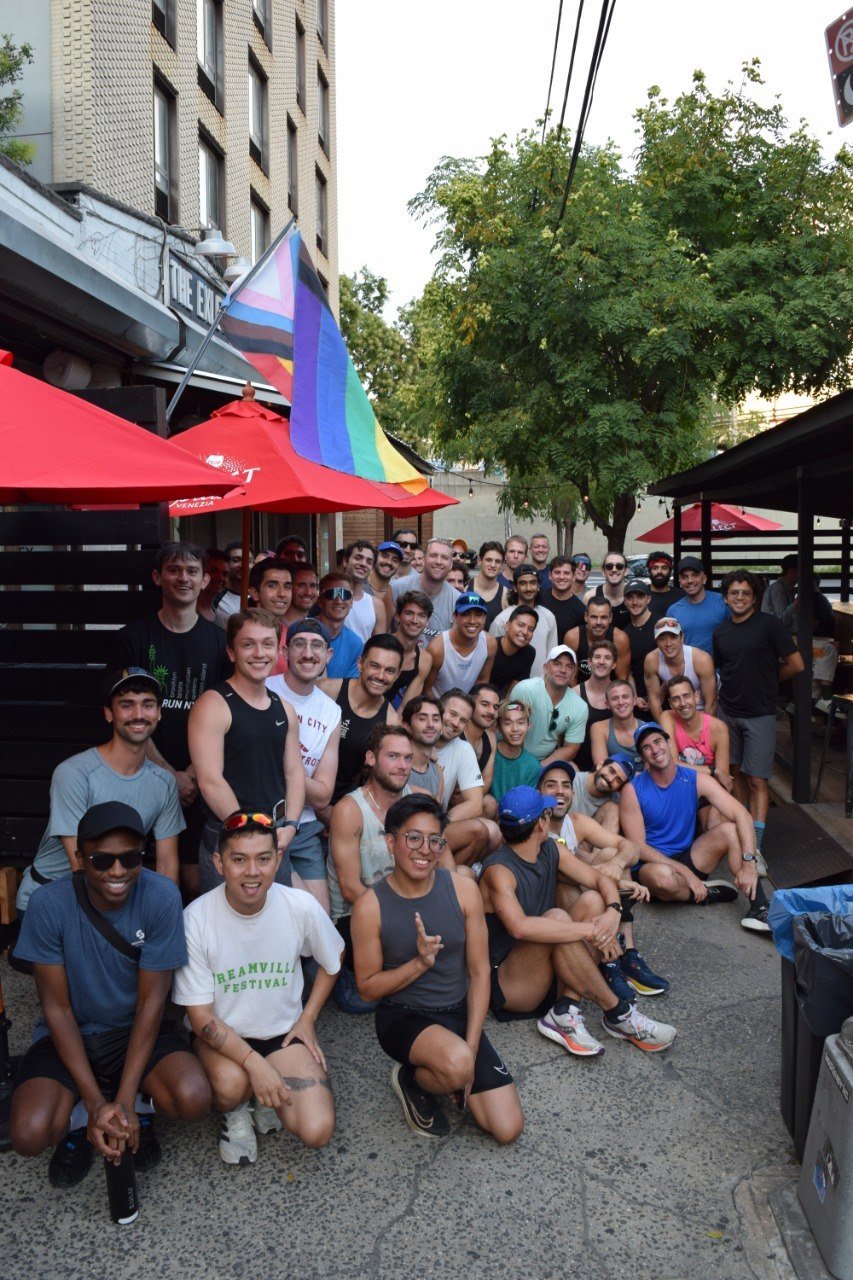 Gay Bar Fun Run, queer run club in NYC