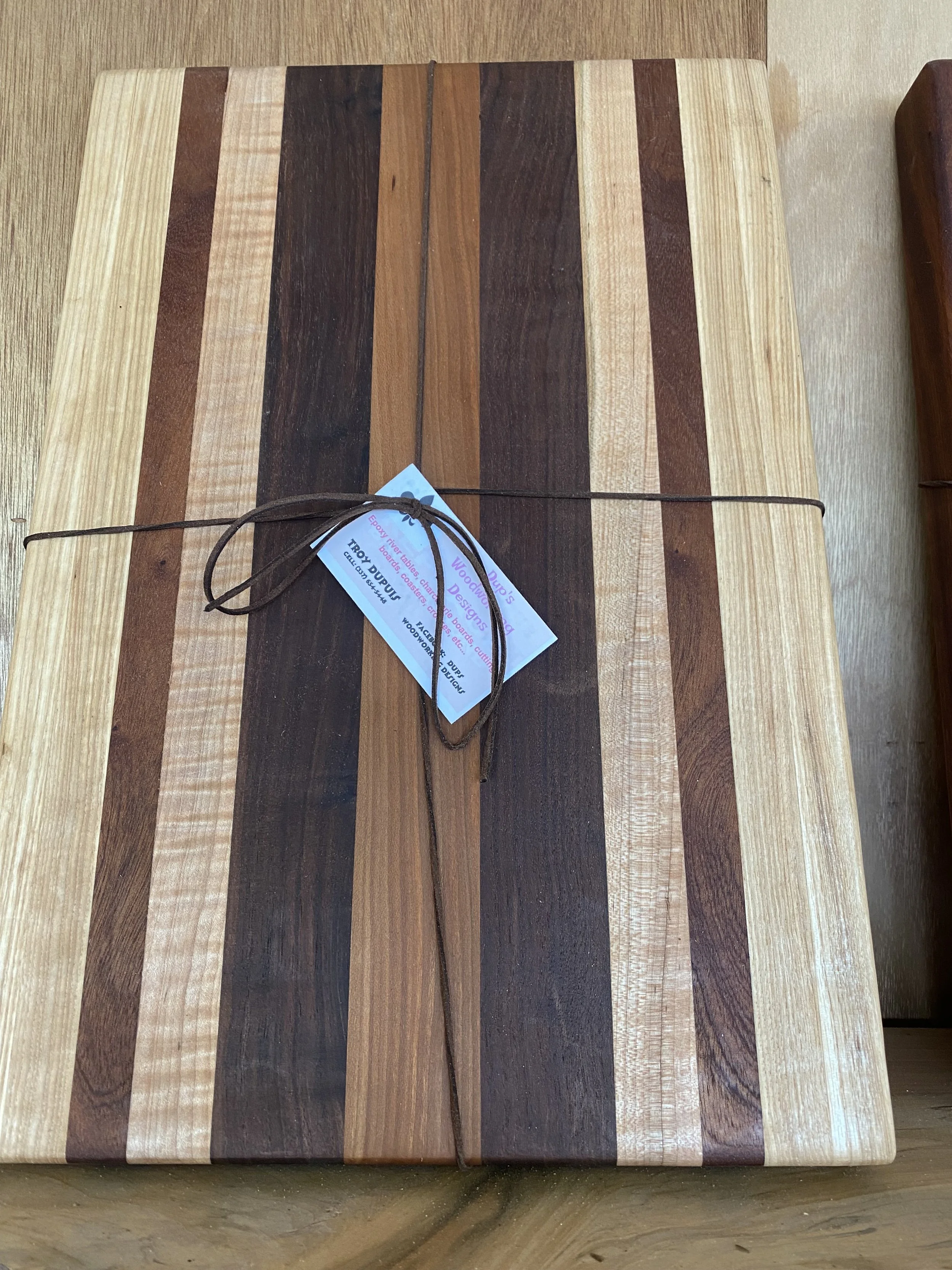 cutting board
