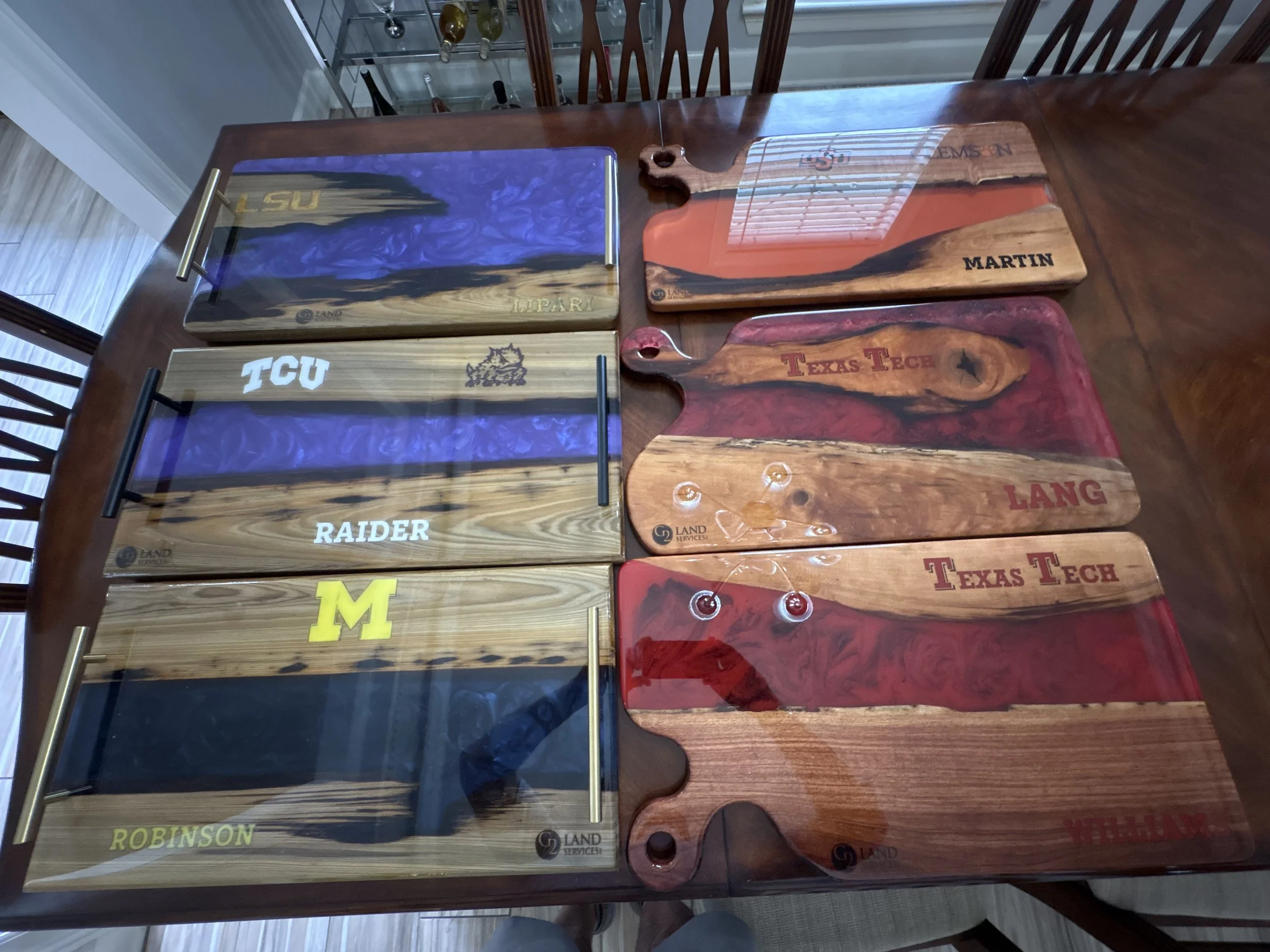 custom epoxy projects

