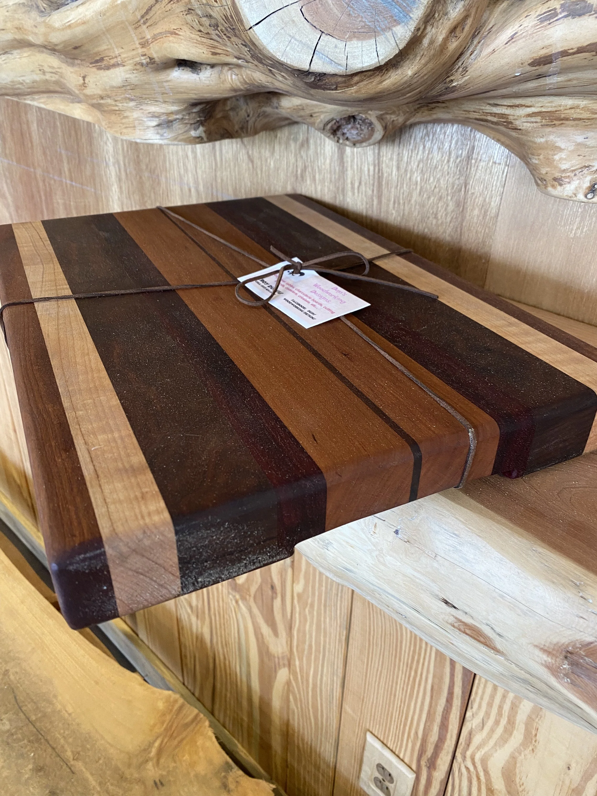 cutting board

