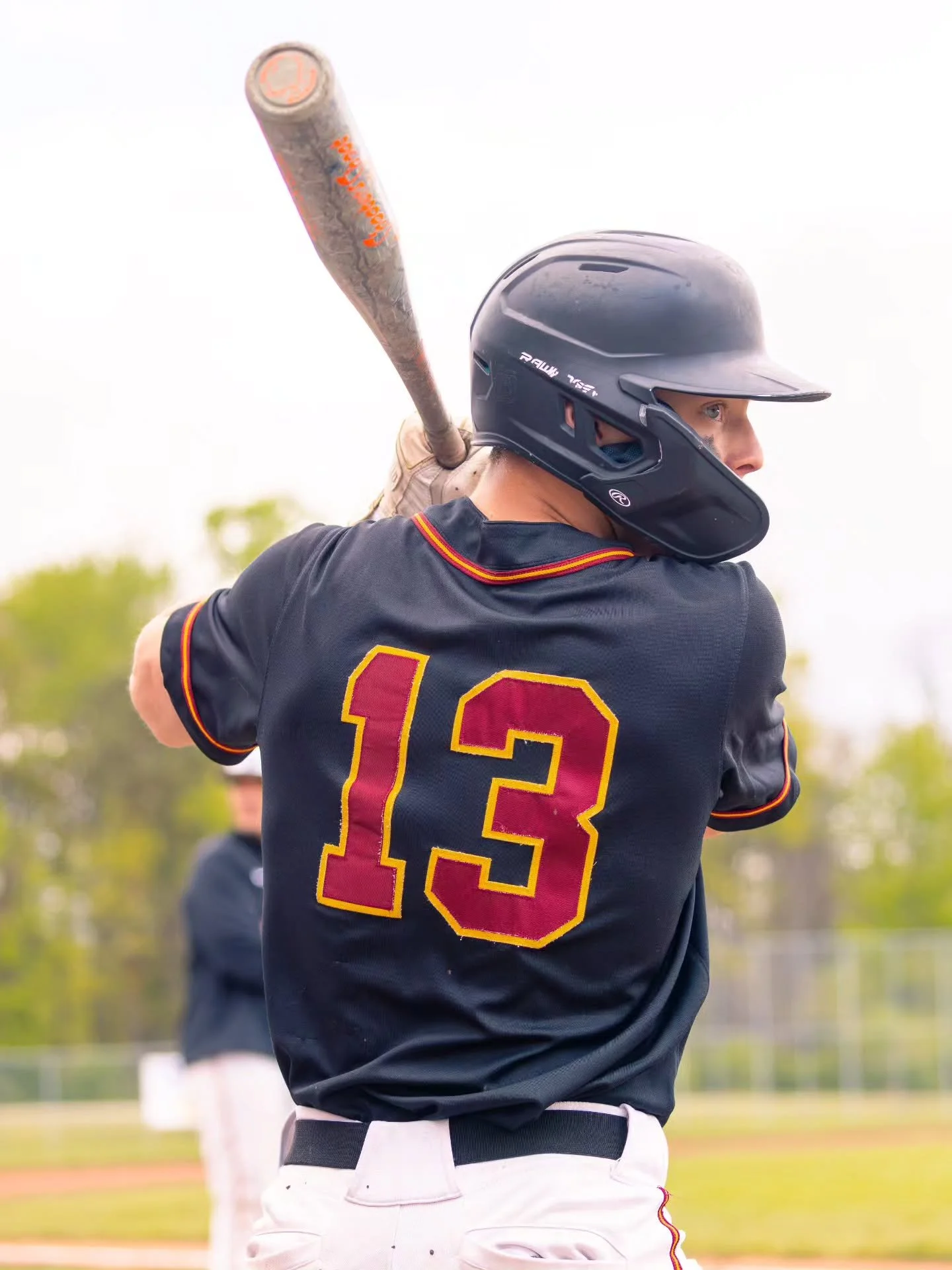 Last weekend, the Bees Baseball team had their senior night match against Olmstead Falls. Initially having a steady uptick in runs as the gane progressed, the bees ultimately came away with 5 runs in the 6th inning and a home run by Parker Anderson t