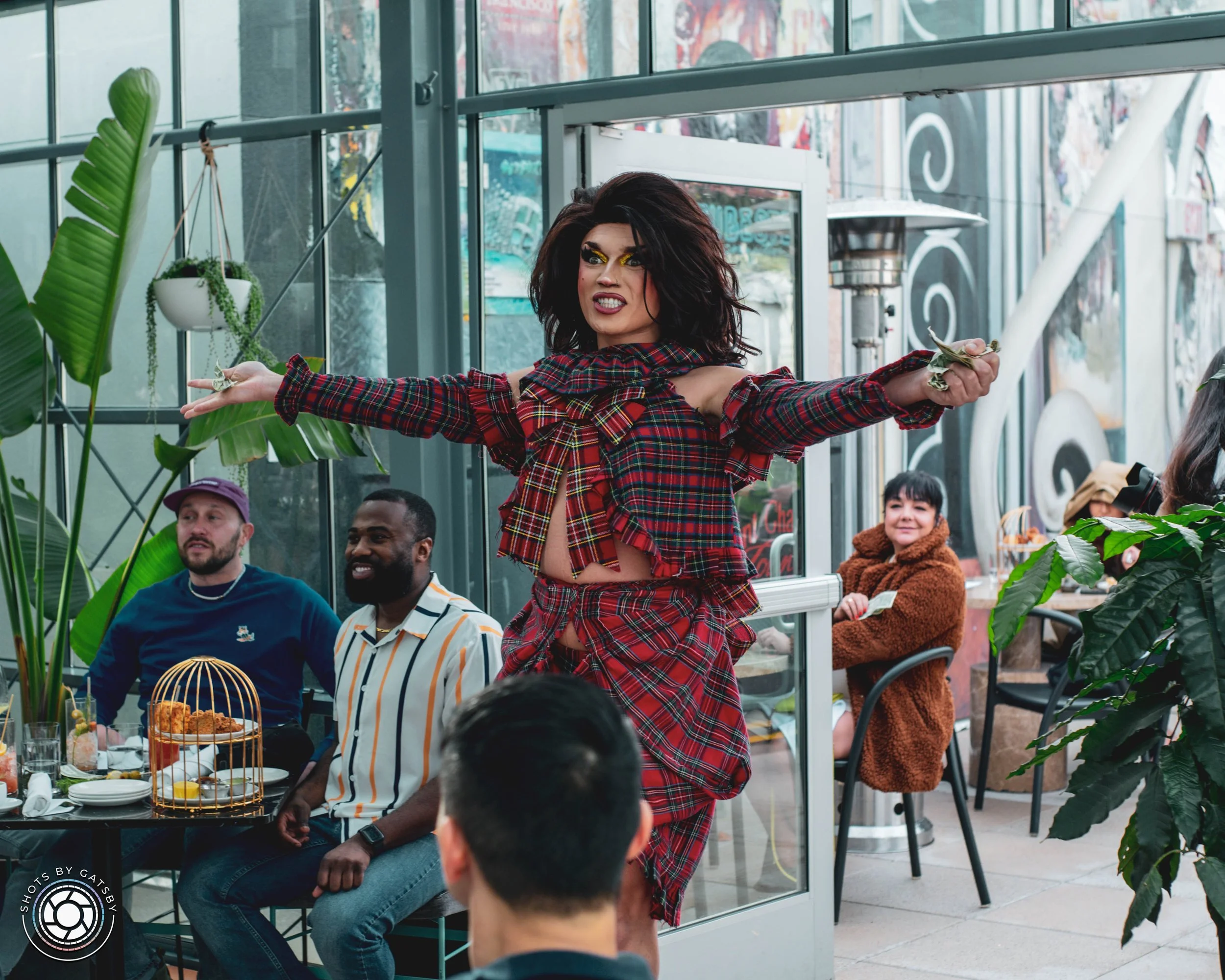 _Doing the Mimosa_ Brunch with The Line hotel.jpg