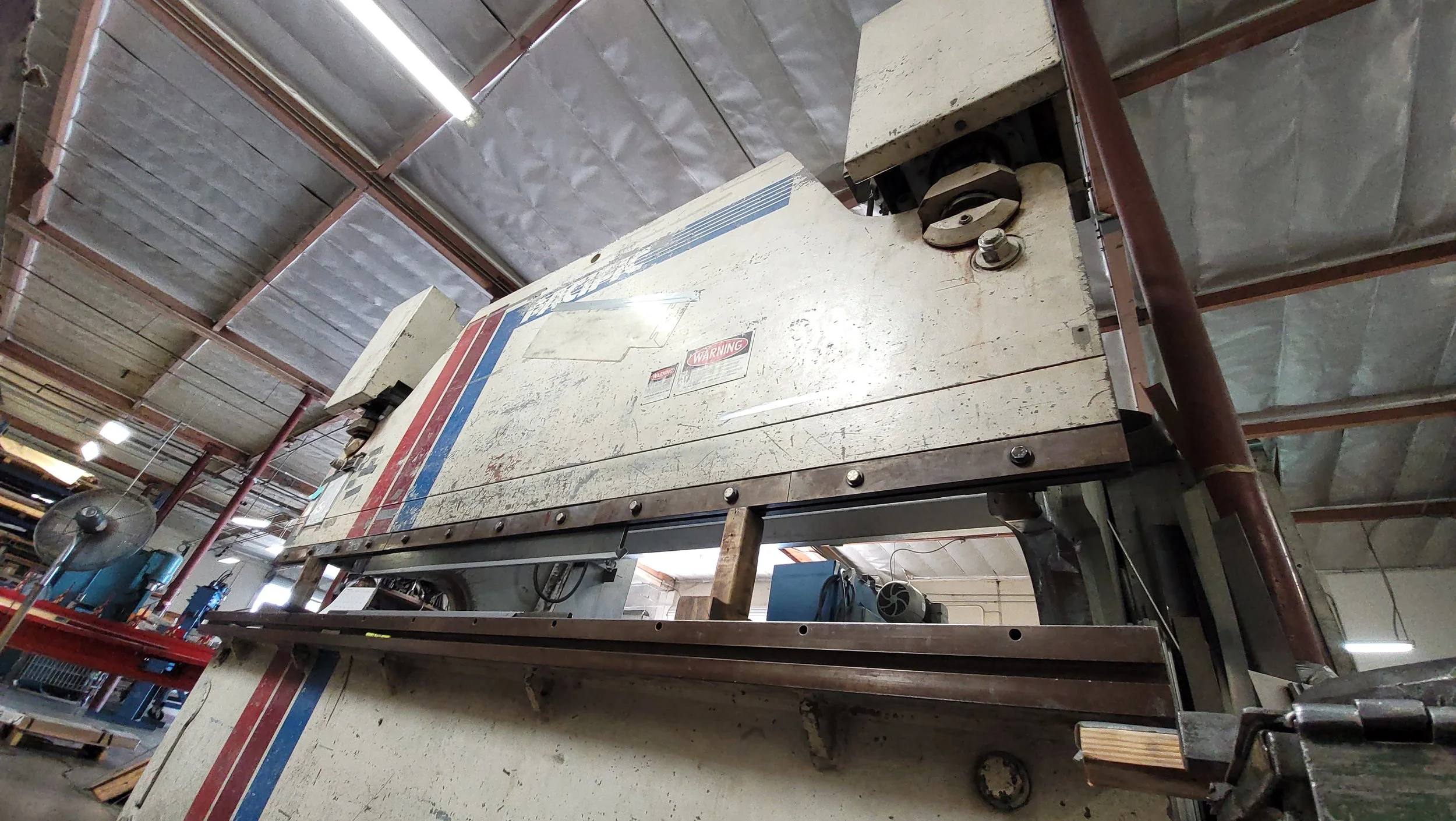 Aero Form-Tech Inc. utilizes a variety of equipment for structural metal forming for aerospace and commercial industries, including brake forming.