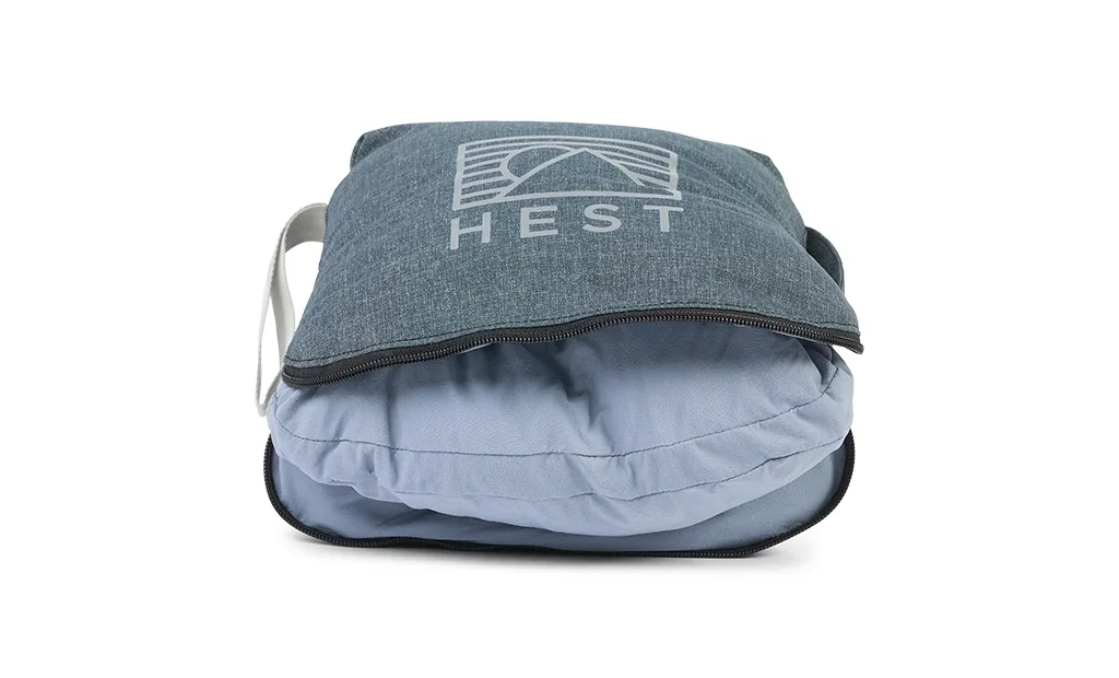 HESTTravelPillowOpenFront_2000x.webp