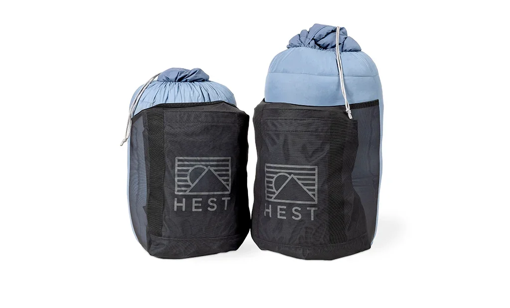 SizesDownComforterHESTOutdoorblankets_2000x.webp