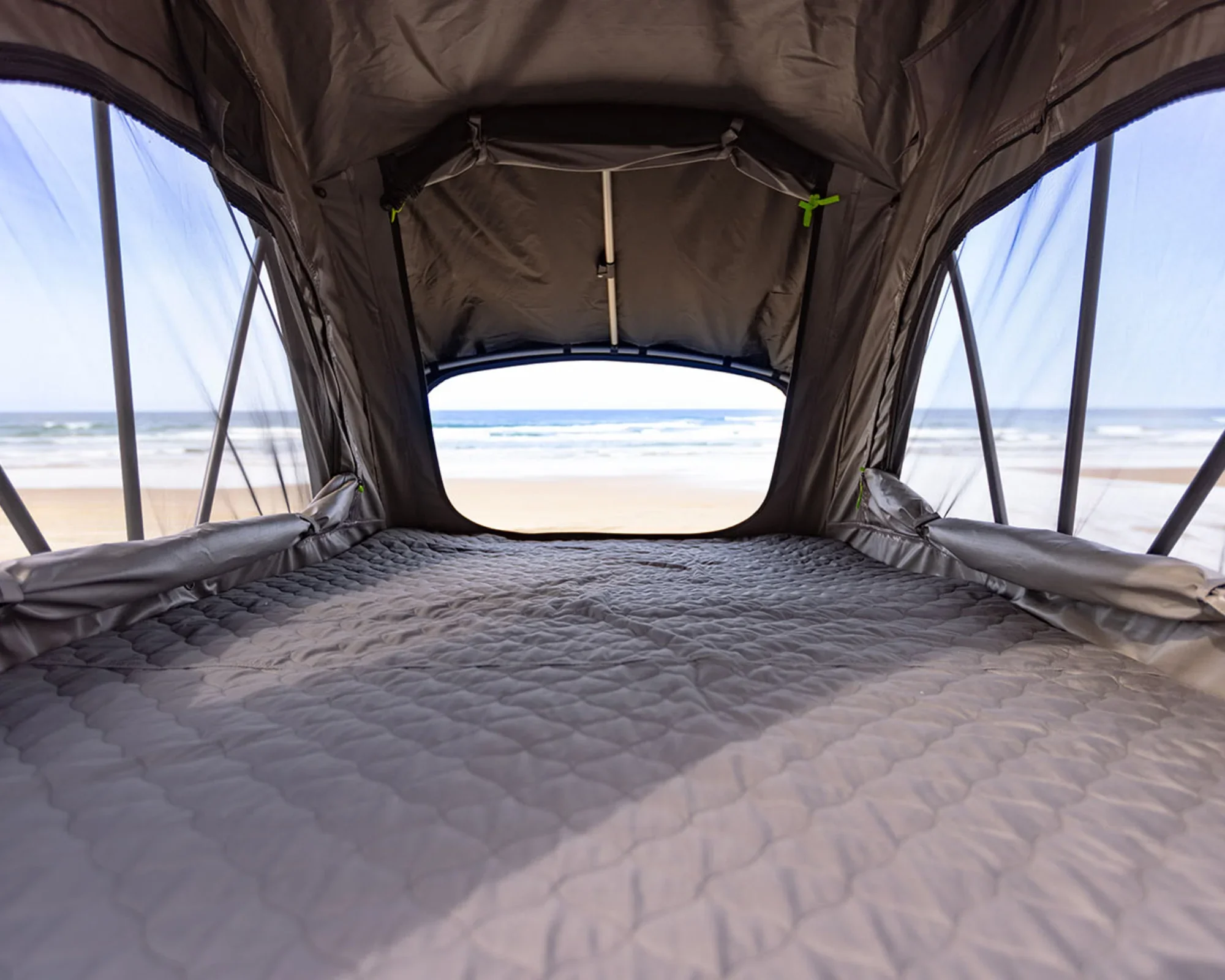 IRTT0034-Uber-Lite-Rooftop-Tent-5.webp