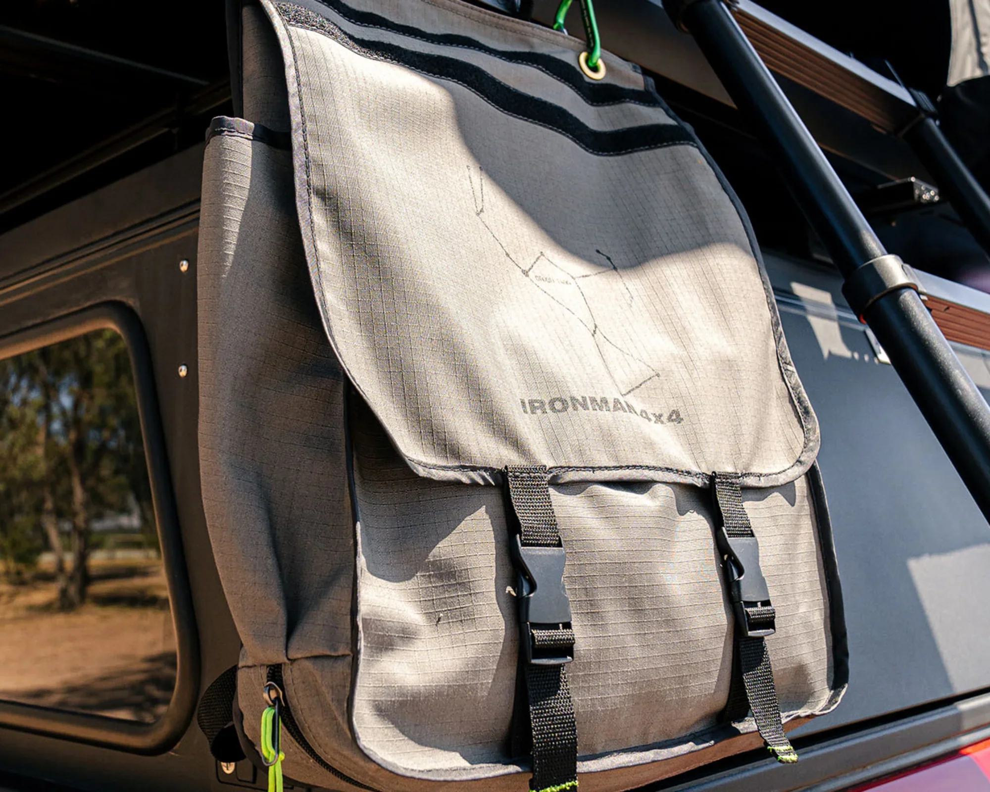 IRTT0056-Orion-1400-Rooftop-Tent-6.webp