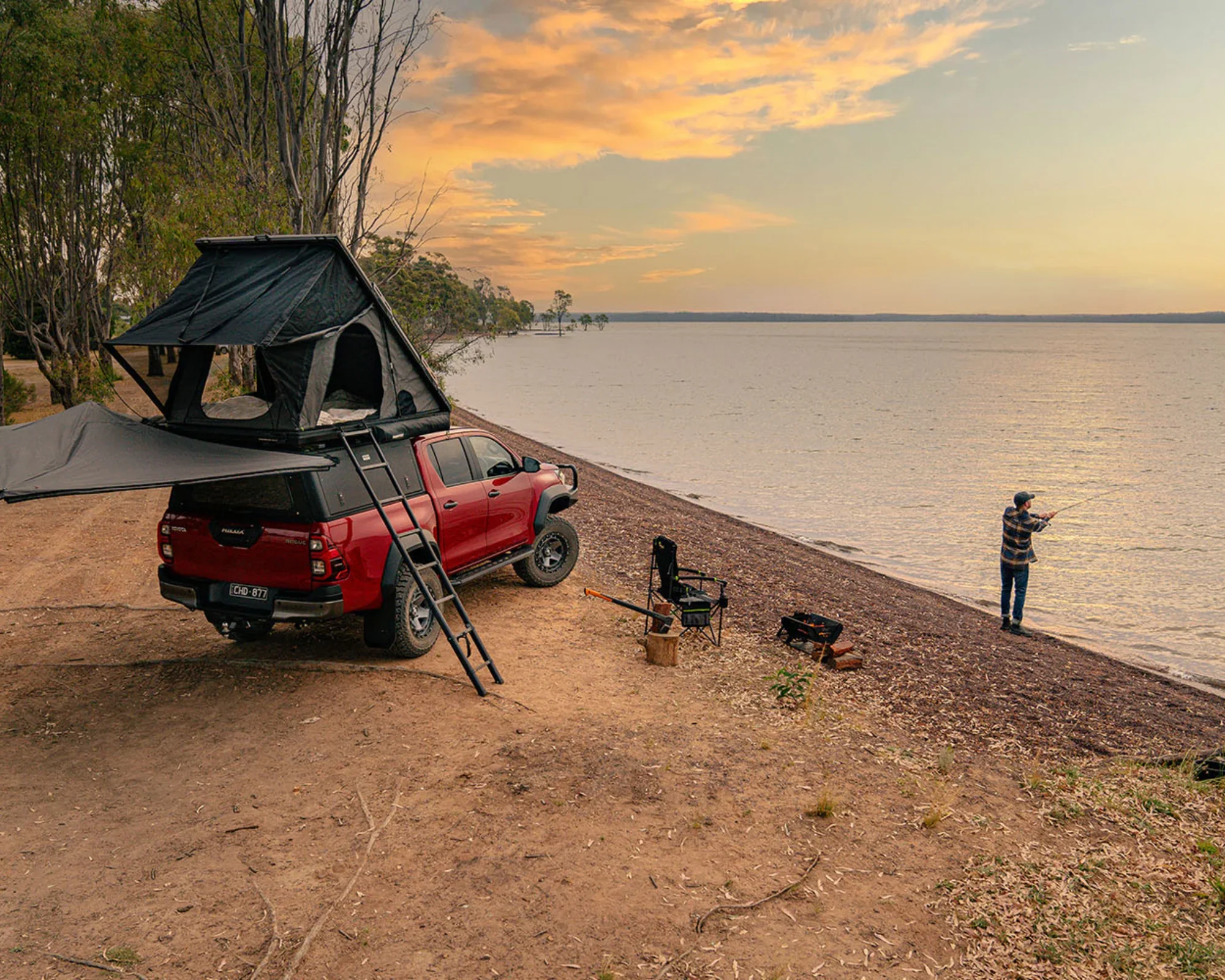 IRTT0056-Orion-1400-Rooftop-Tent-3.webp