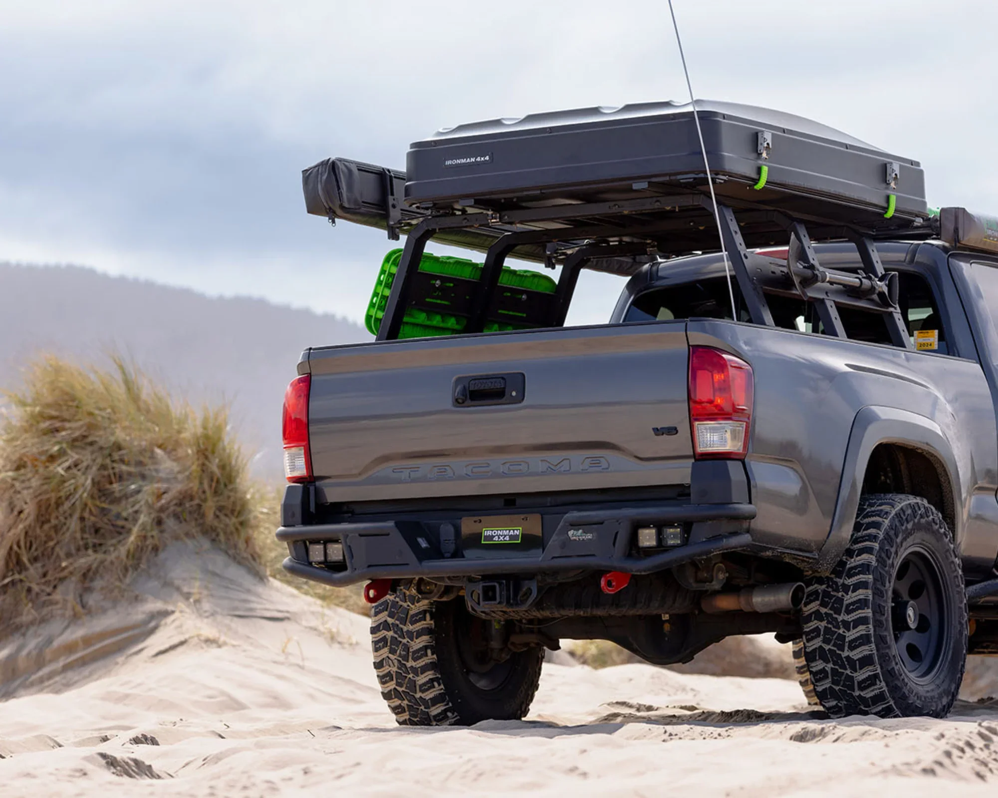 IRTT0078-Ursa-1300-Rooftop-Tent-10.webp