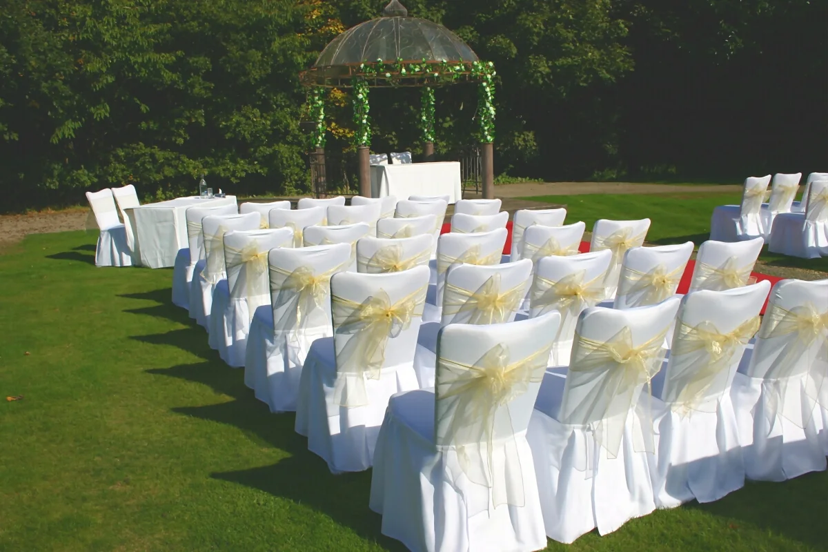 chair-covers-outdoor-ceremony.jpg