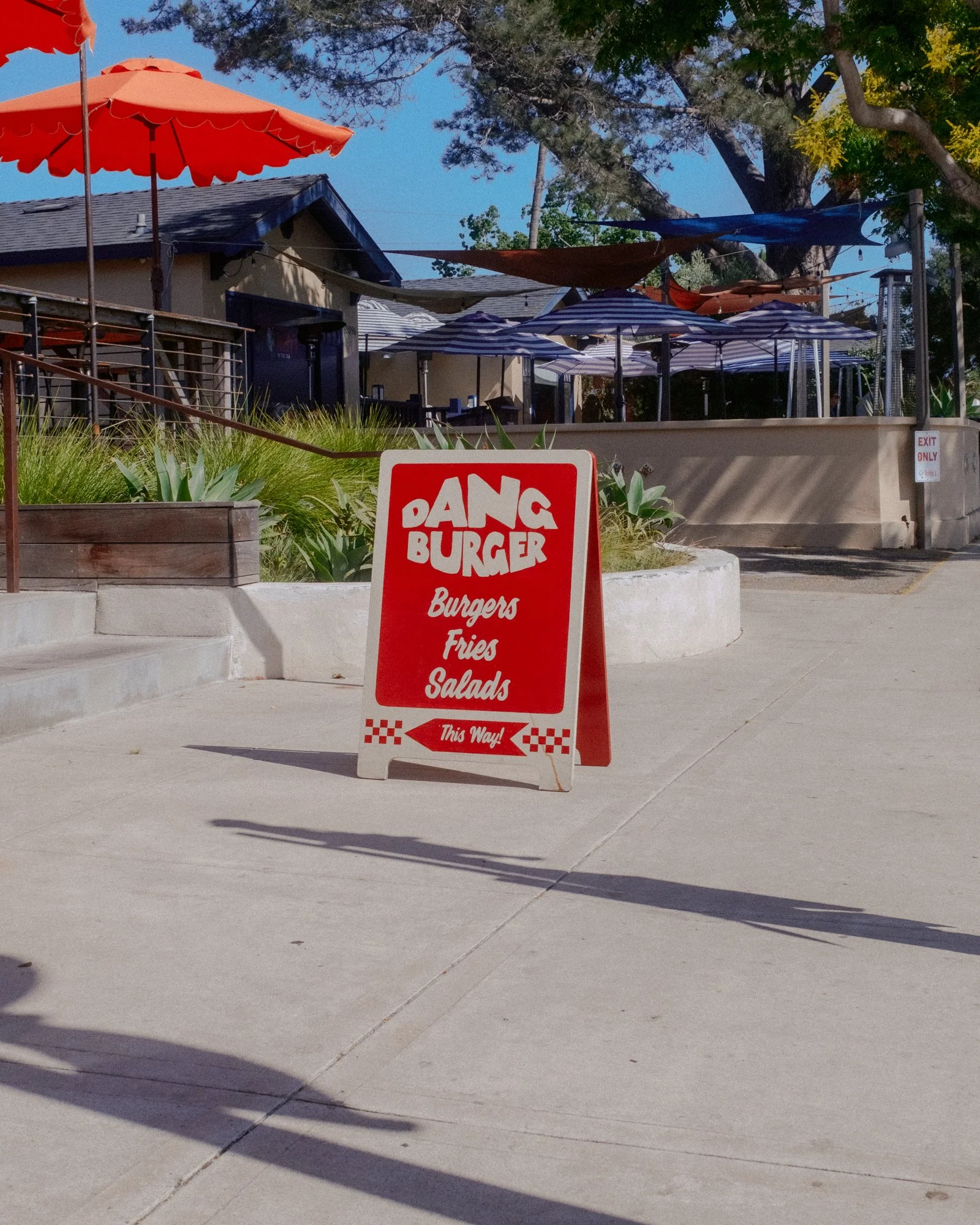 MONTECITO_SIGNS_SIGN_PAINTING-222.jpg