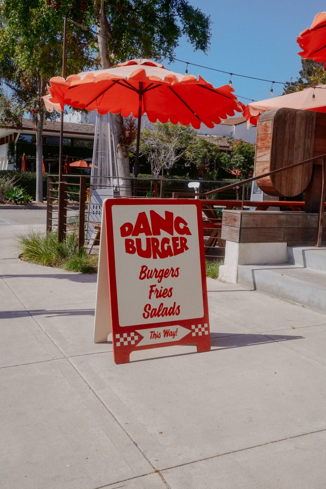 MONTECITO_SIGNS_SIGN_PAINTING-223.jpg