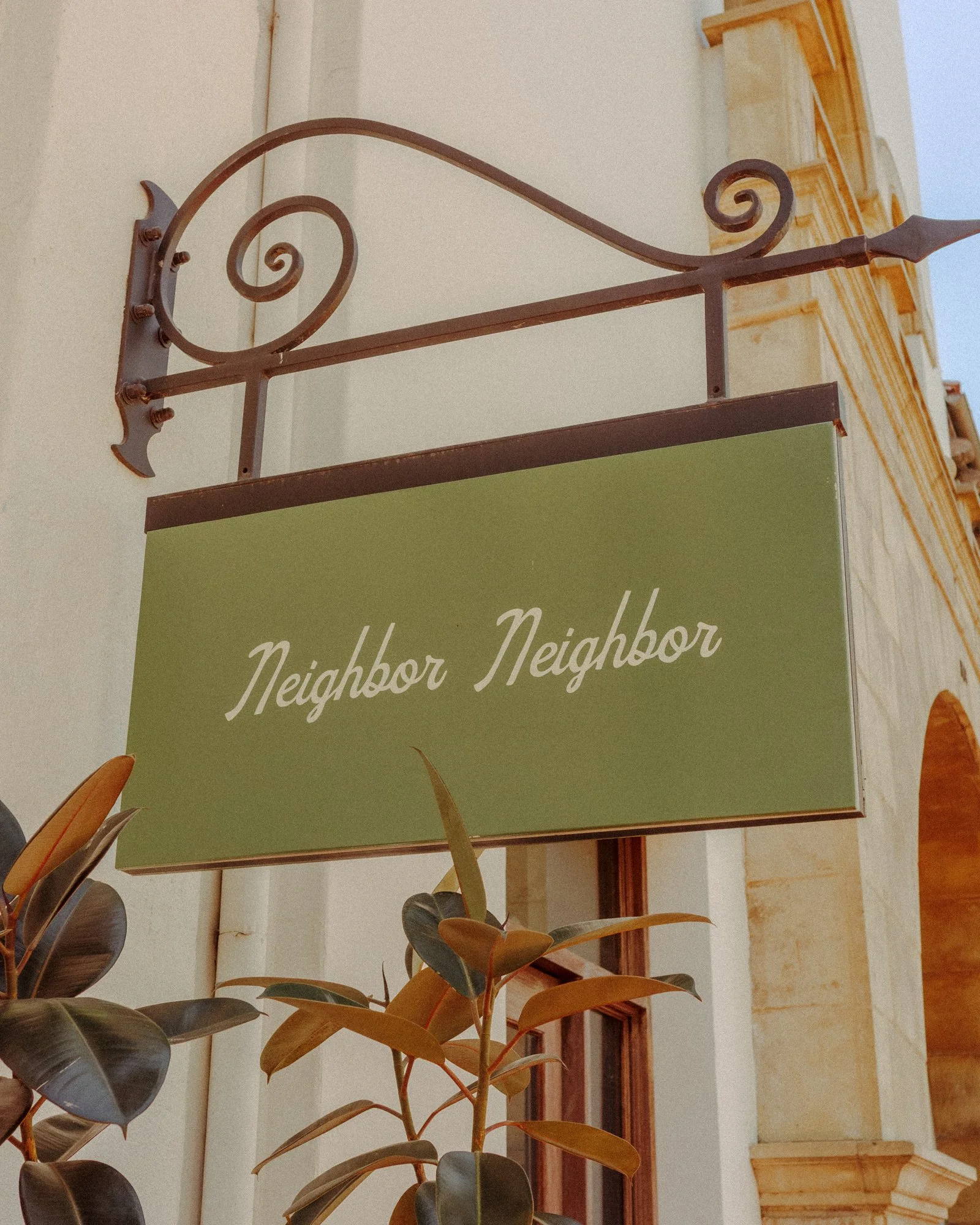 MONTECITO_SIGNS_SIGN_PAINTING-10.jpg