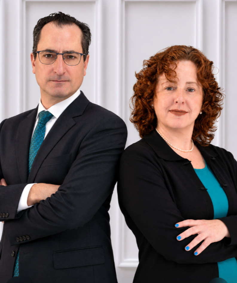 Attorneys Heather and Eric Benveniste of Benveniste Law Offices serving clients throughout Illinois