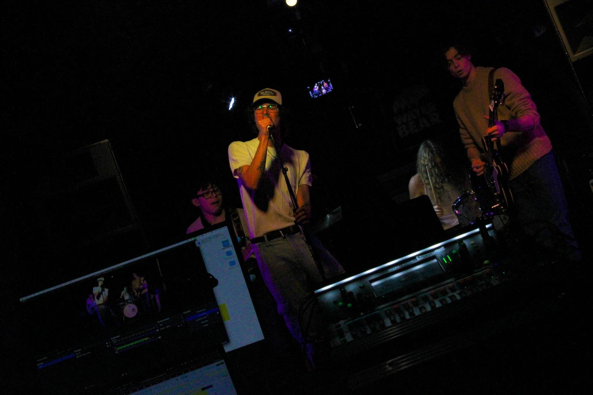 IMG_9887.jpg