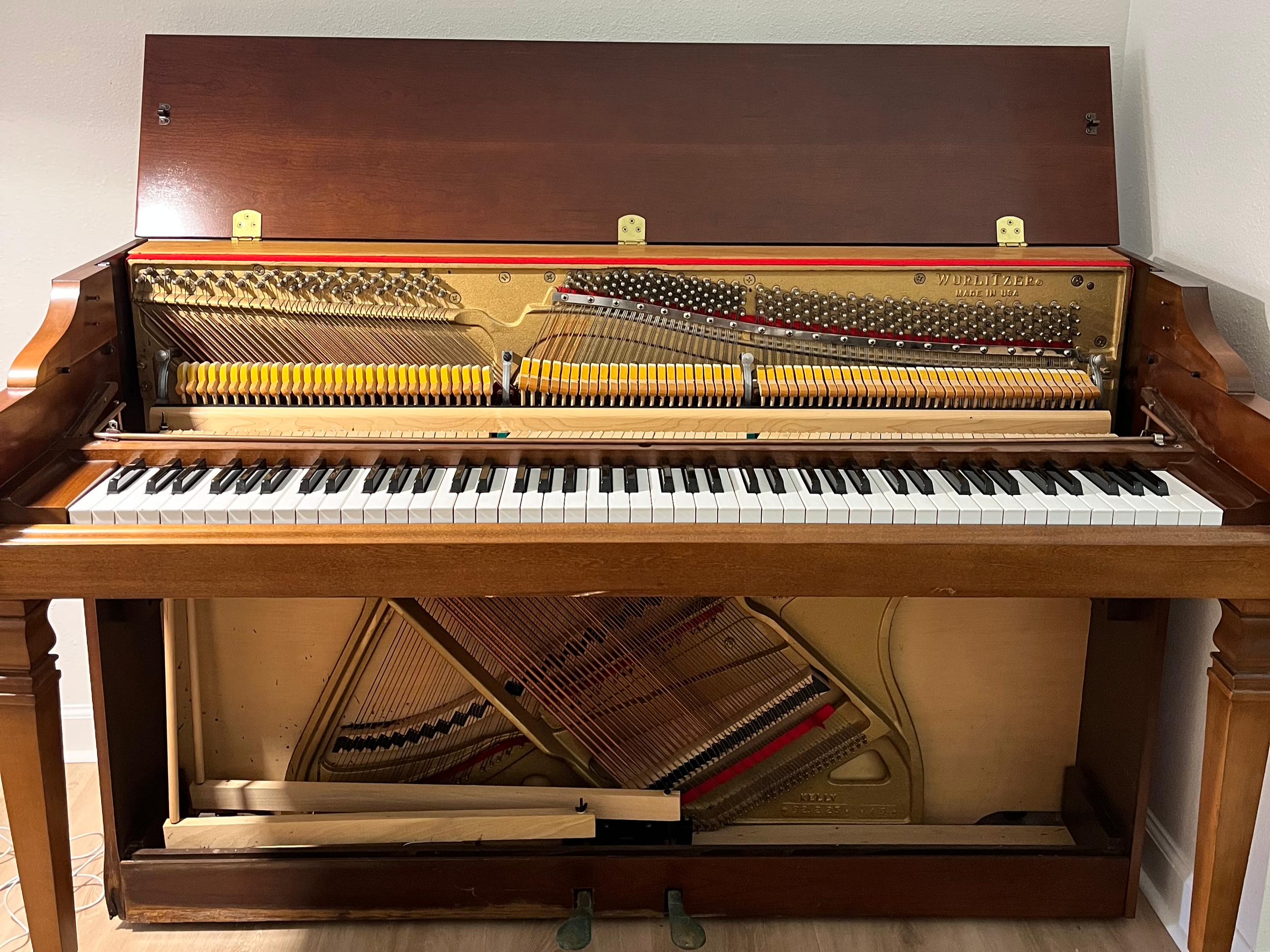 Wurlizter Spinet