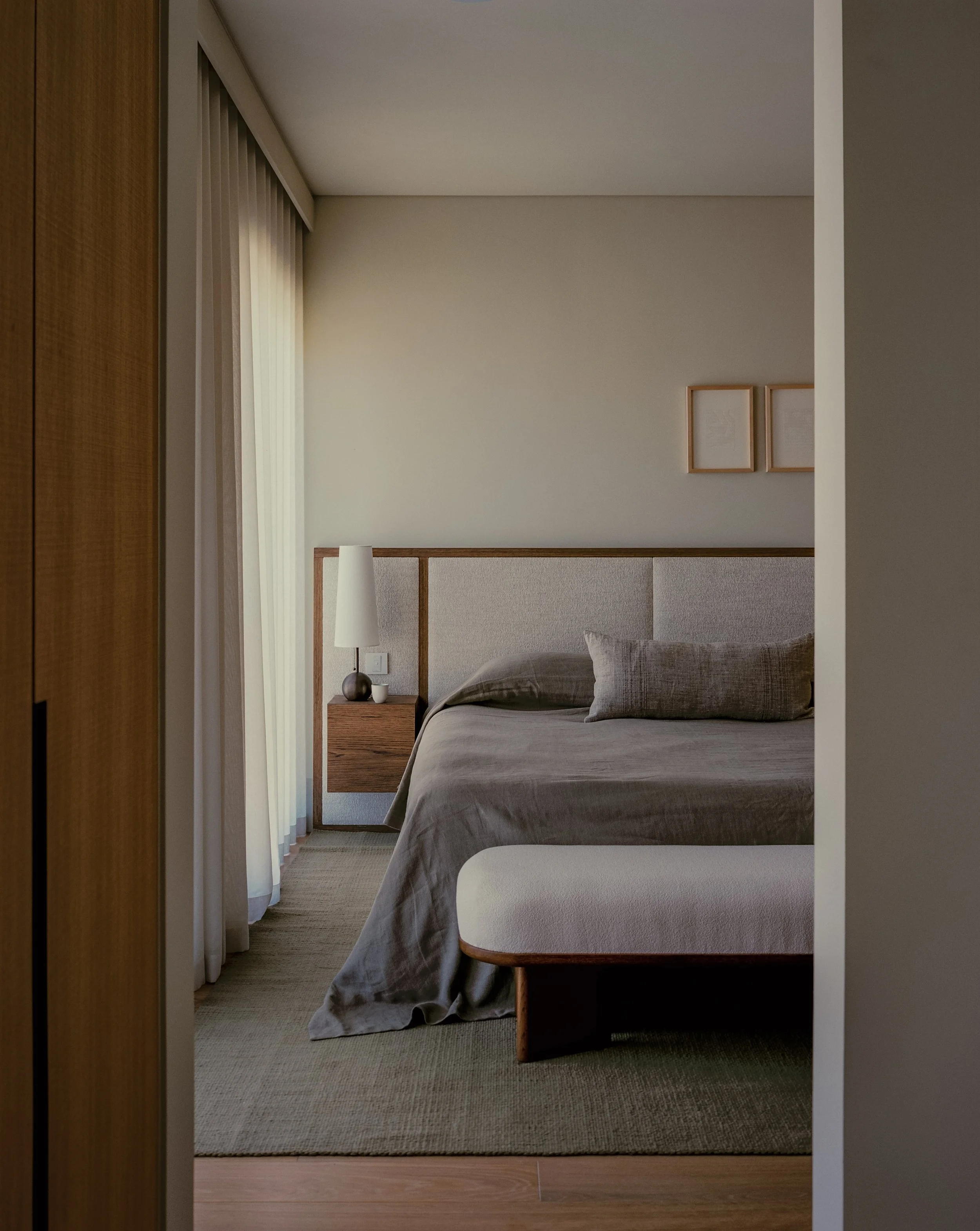 A picture of contemporary bedroom