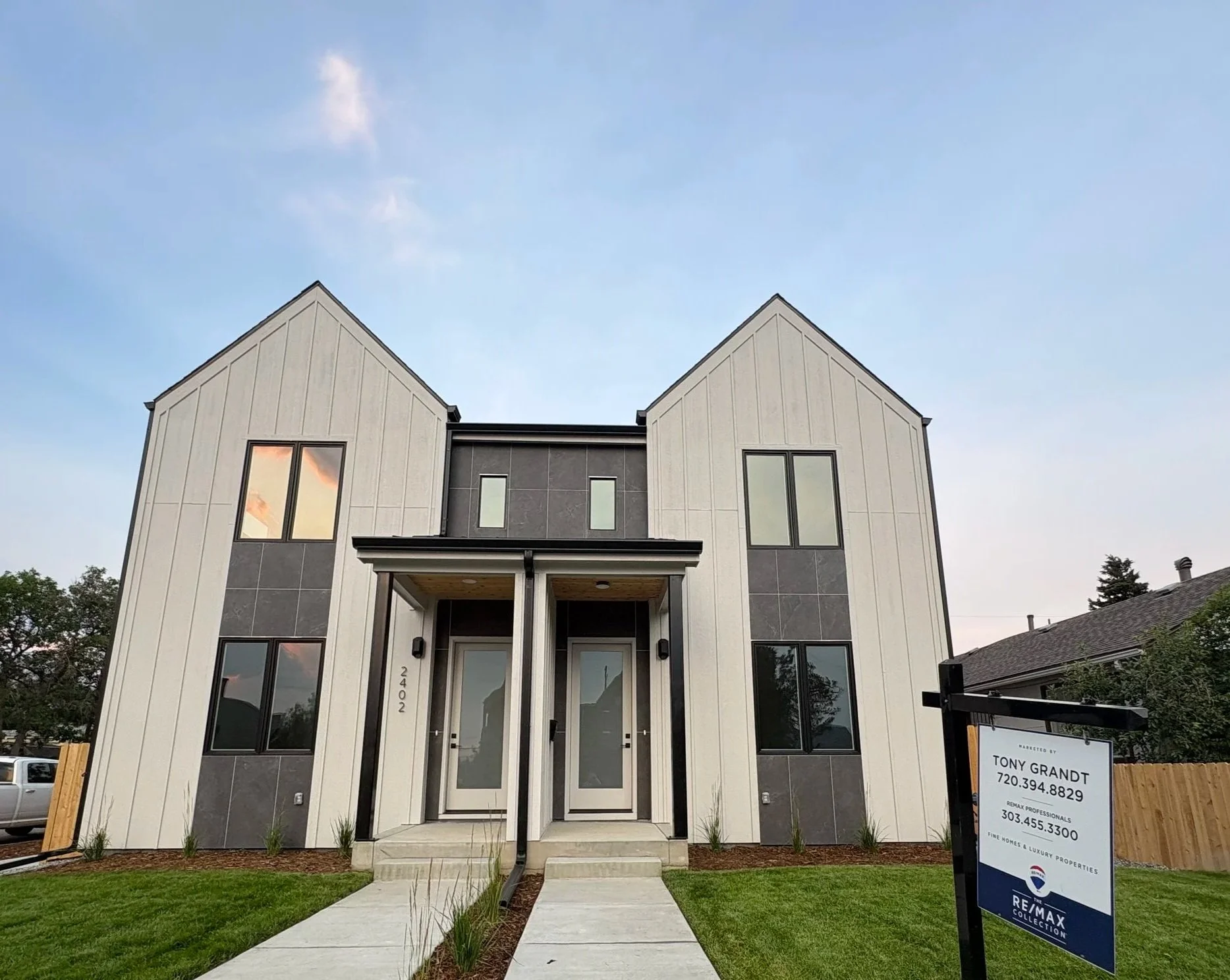 Duplex in Overland neighborhood