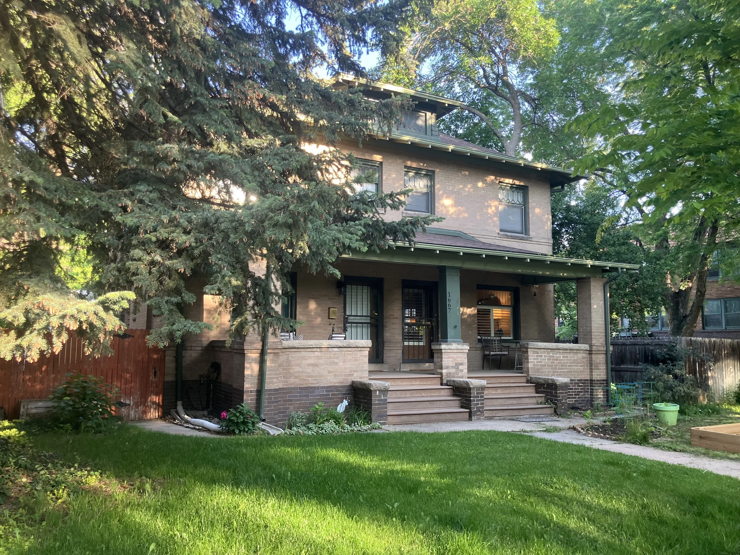 Duplex near City Park 