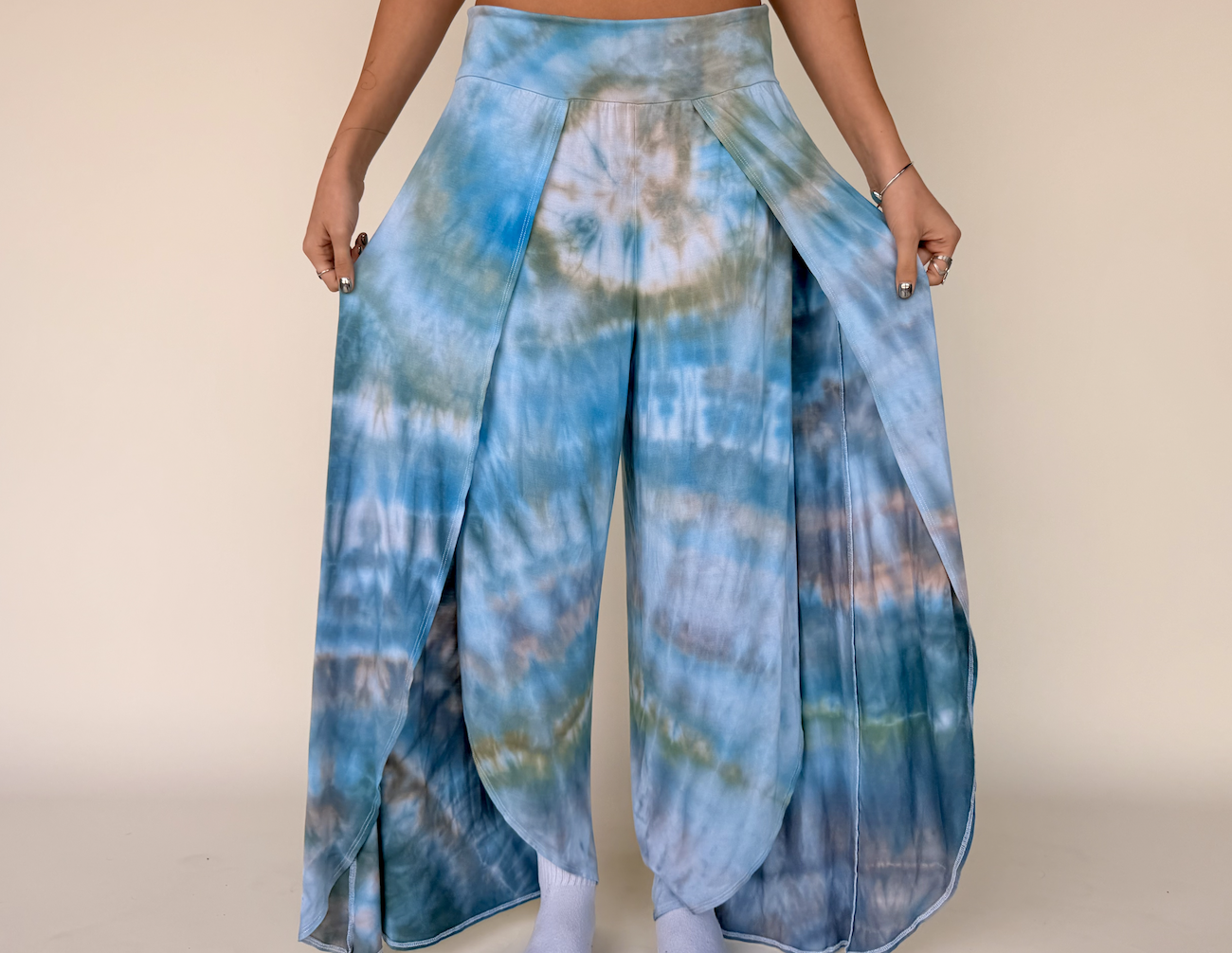 Blue Tie Dye Tulip Pants