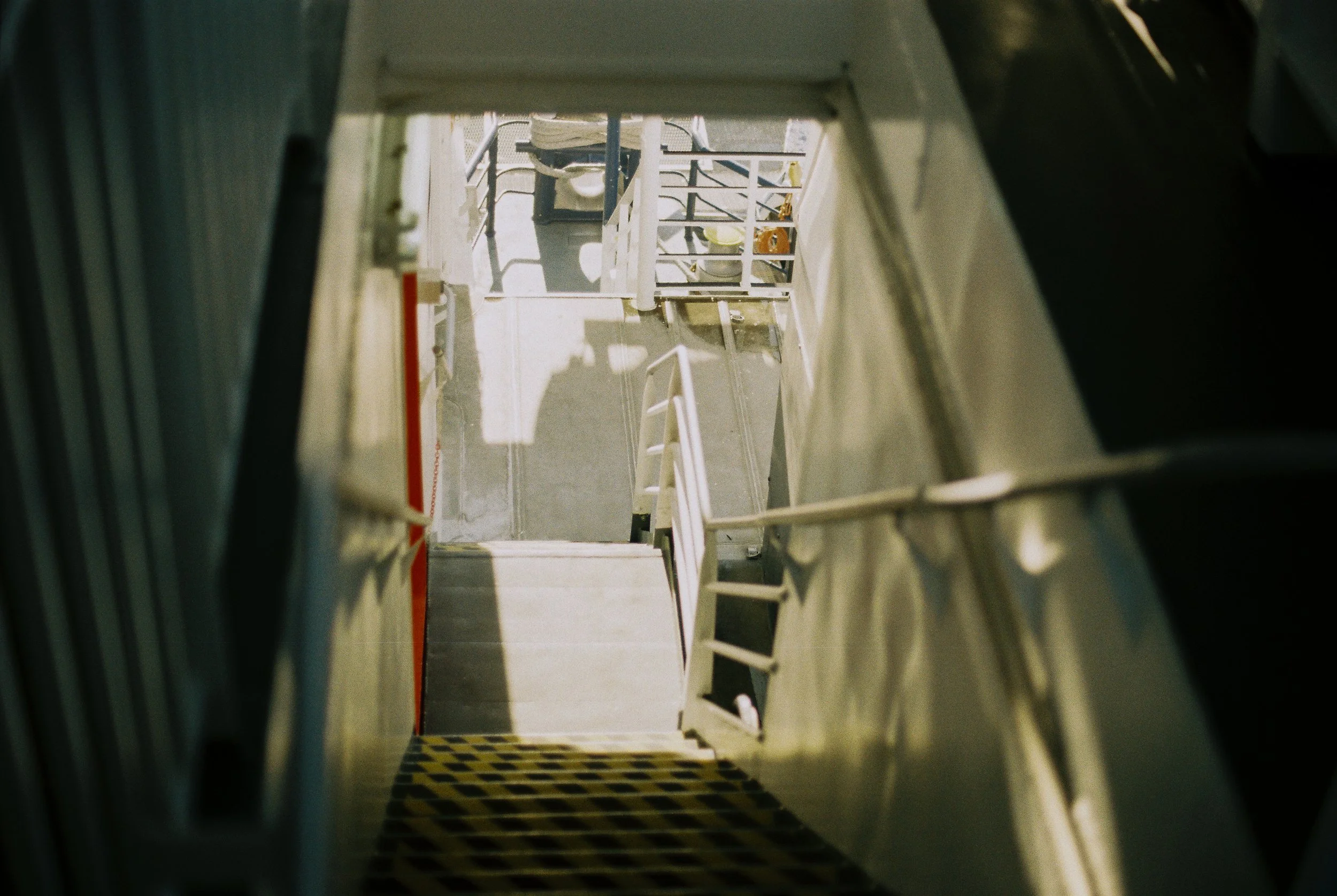 R1-01858-0015.JPG