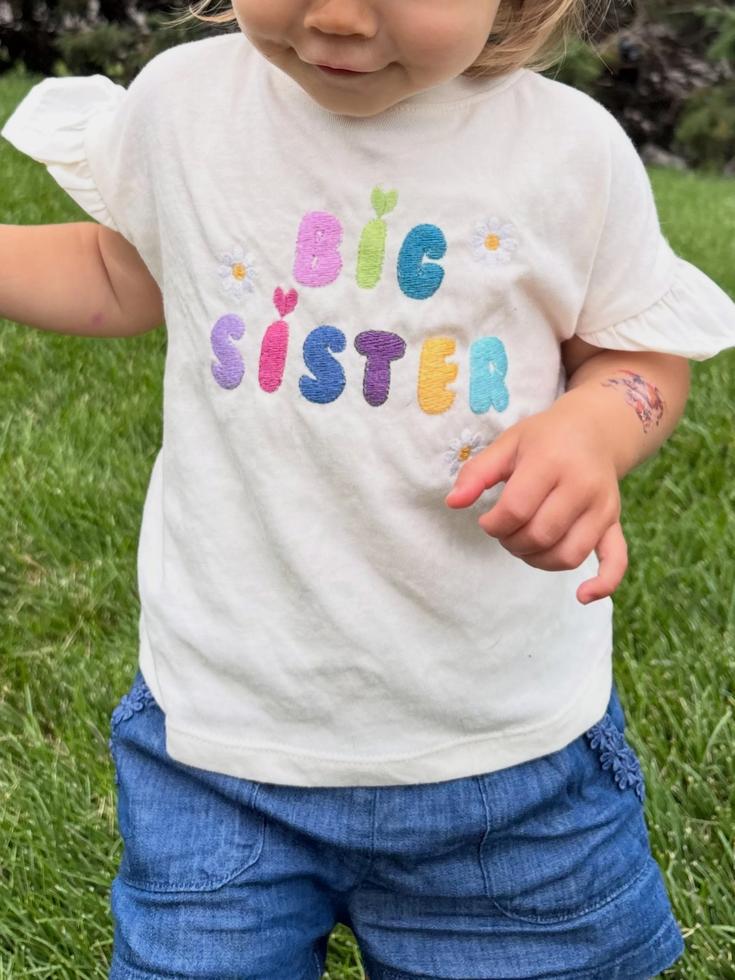 Recent threads: for the babes 👶🏼👧🏻👦🏼🪡 #embroidery #customembroidery #customgifts #minneapolis #babygifts