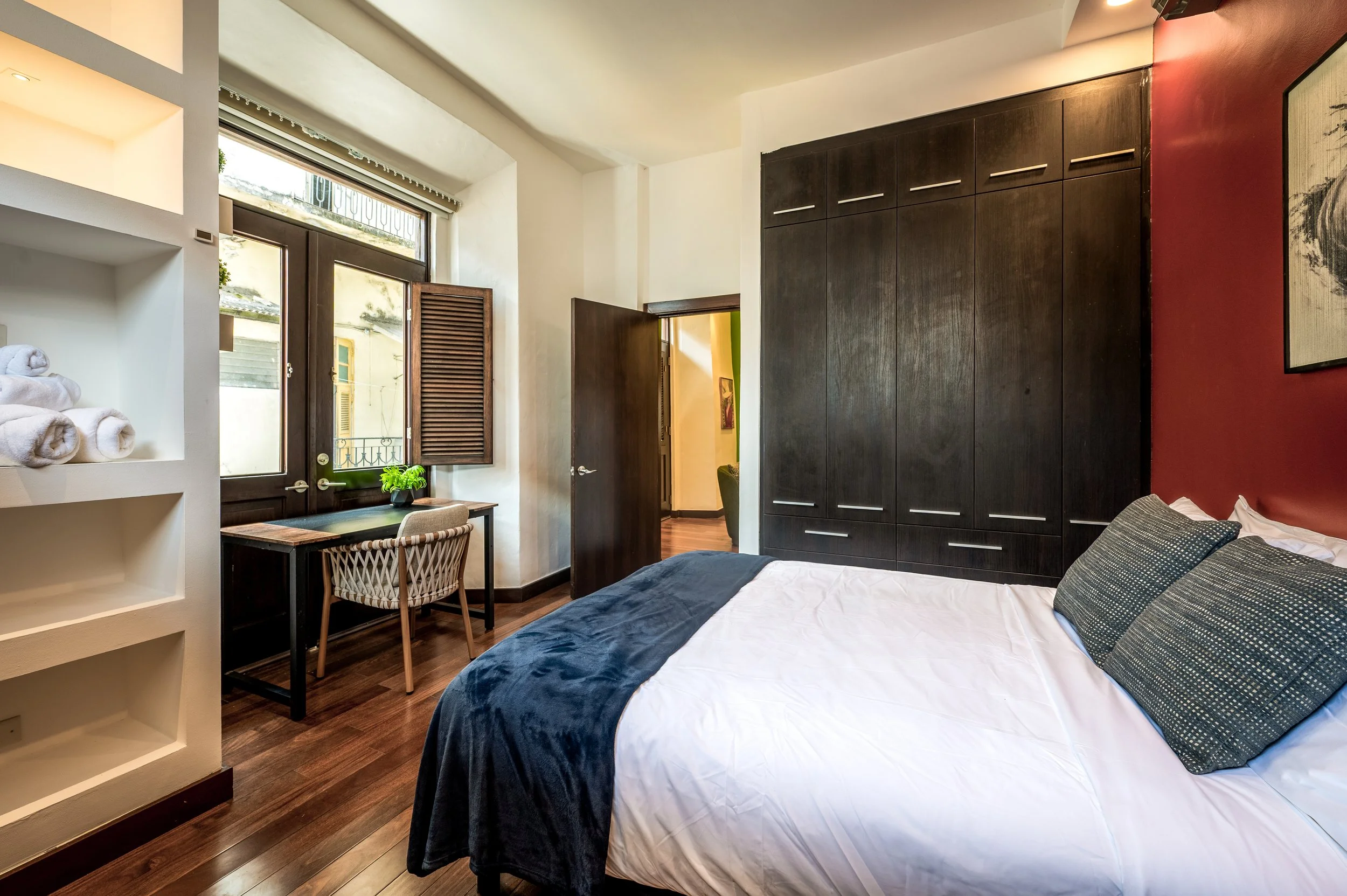 Bedroom.1.jpg