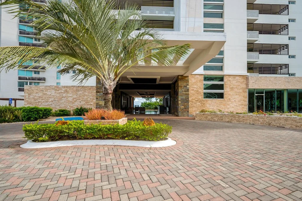 Entrance.jpg