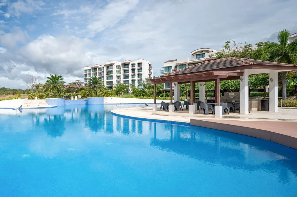Pool.2.jpg
