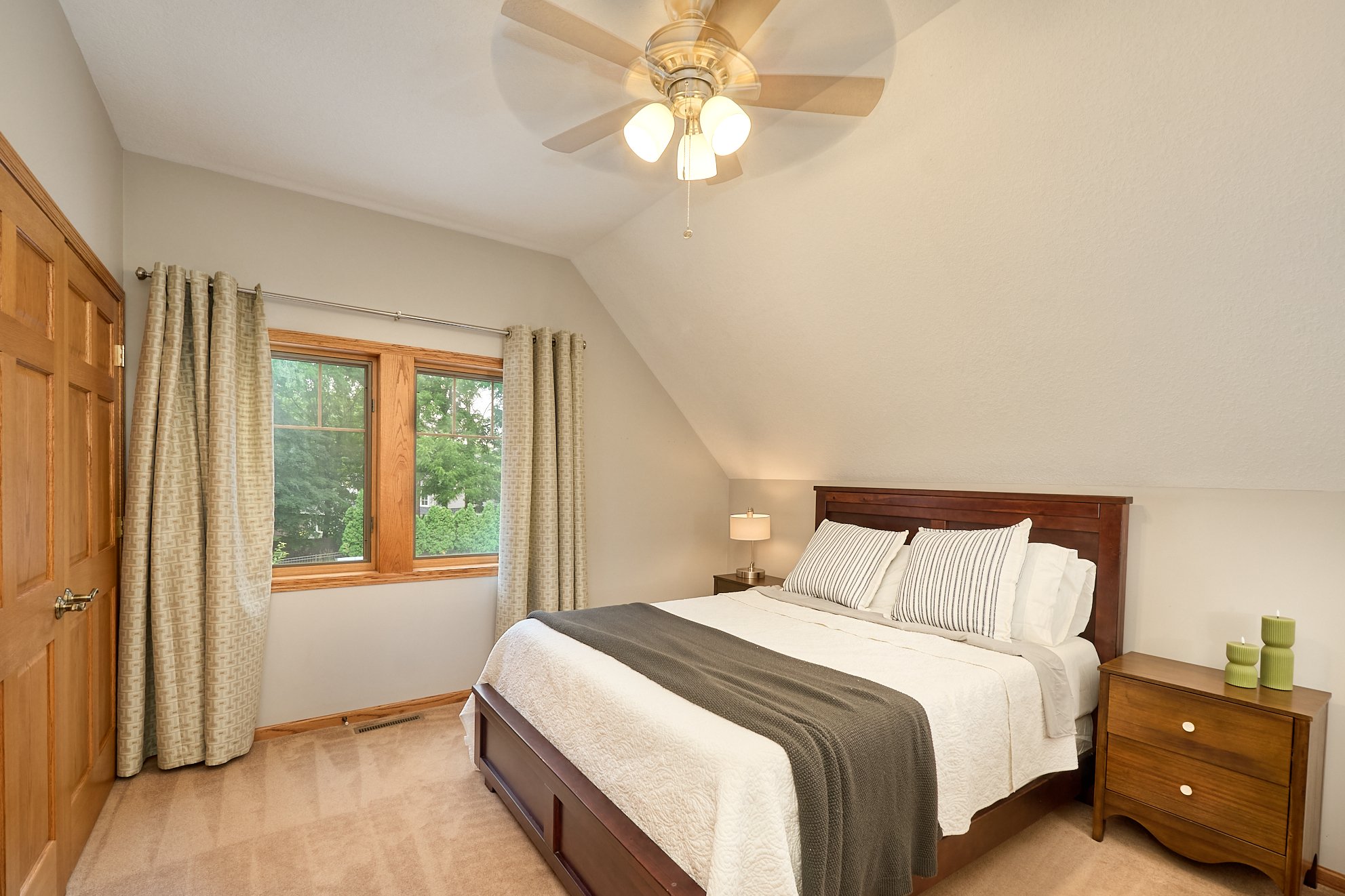 Upper Bedroom