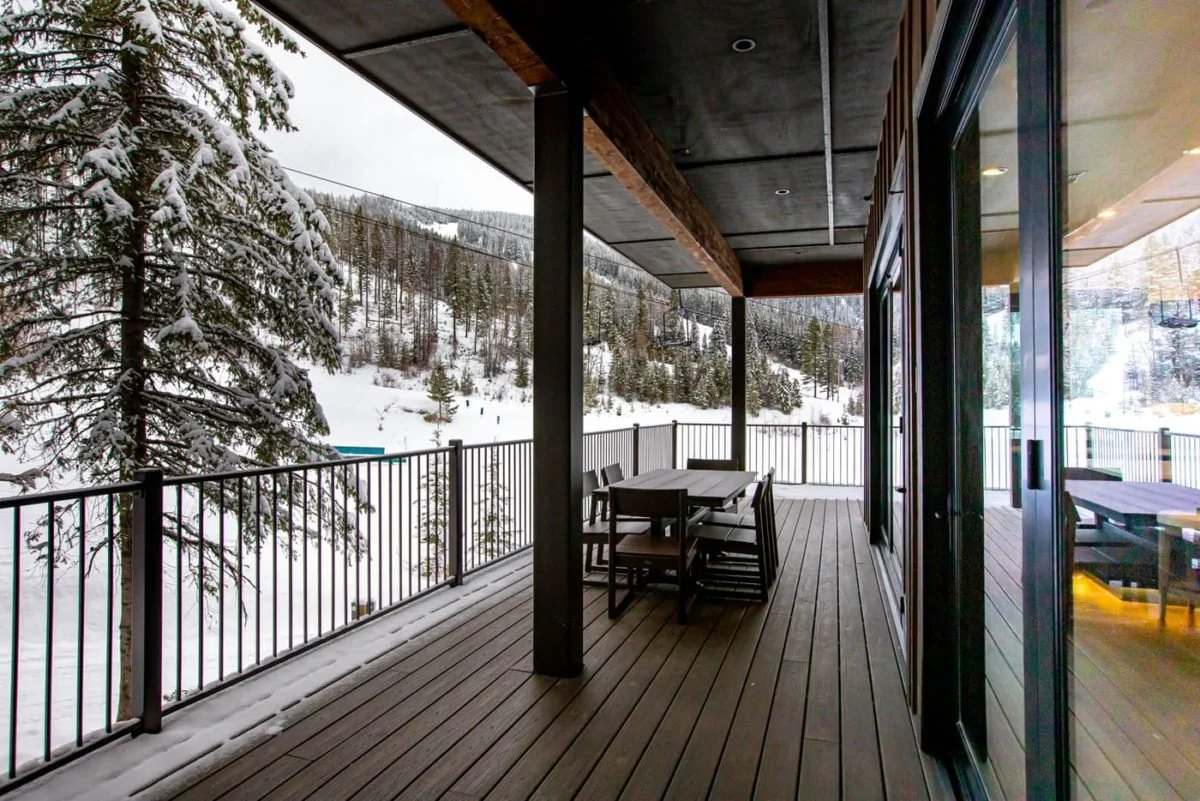 deck-table-1O0A0057-1200x801.jpg