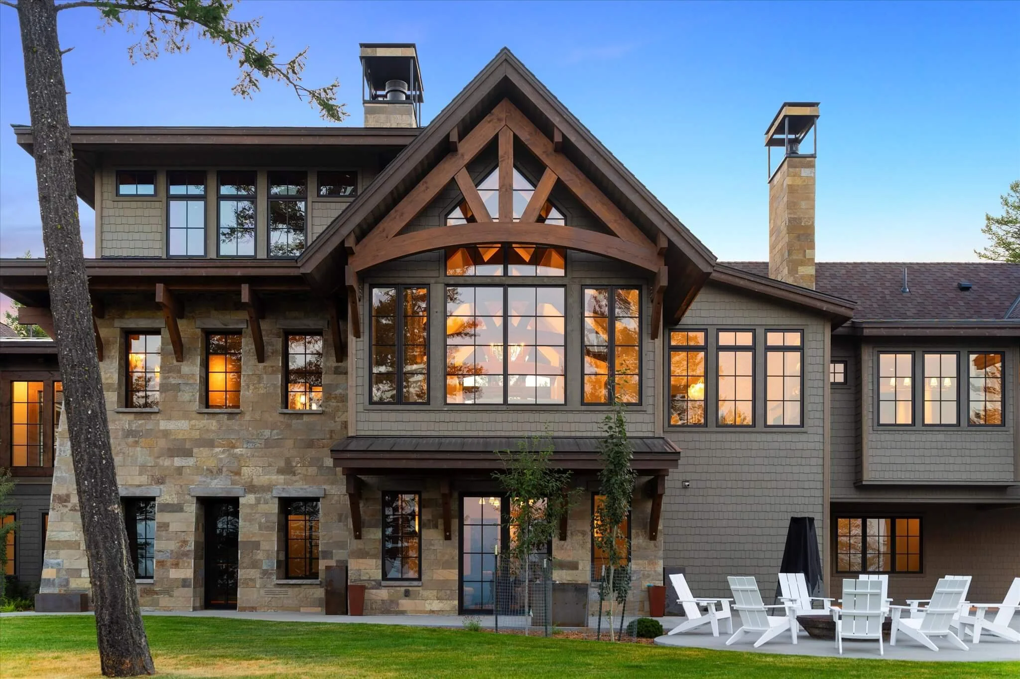 Lion Mountain Estate