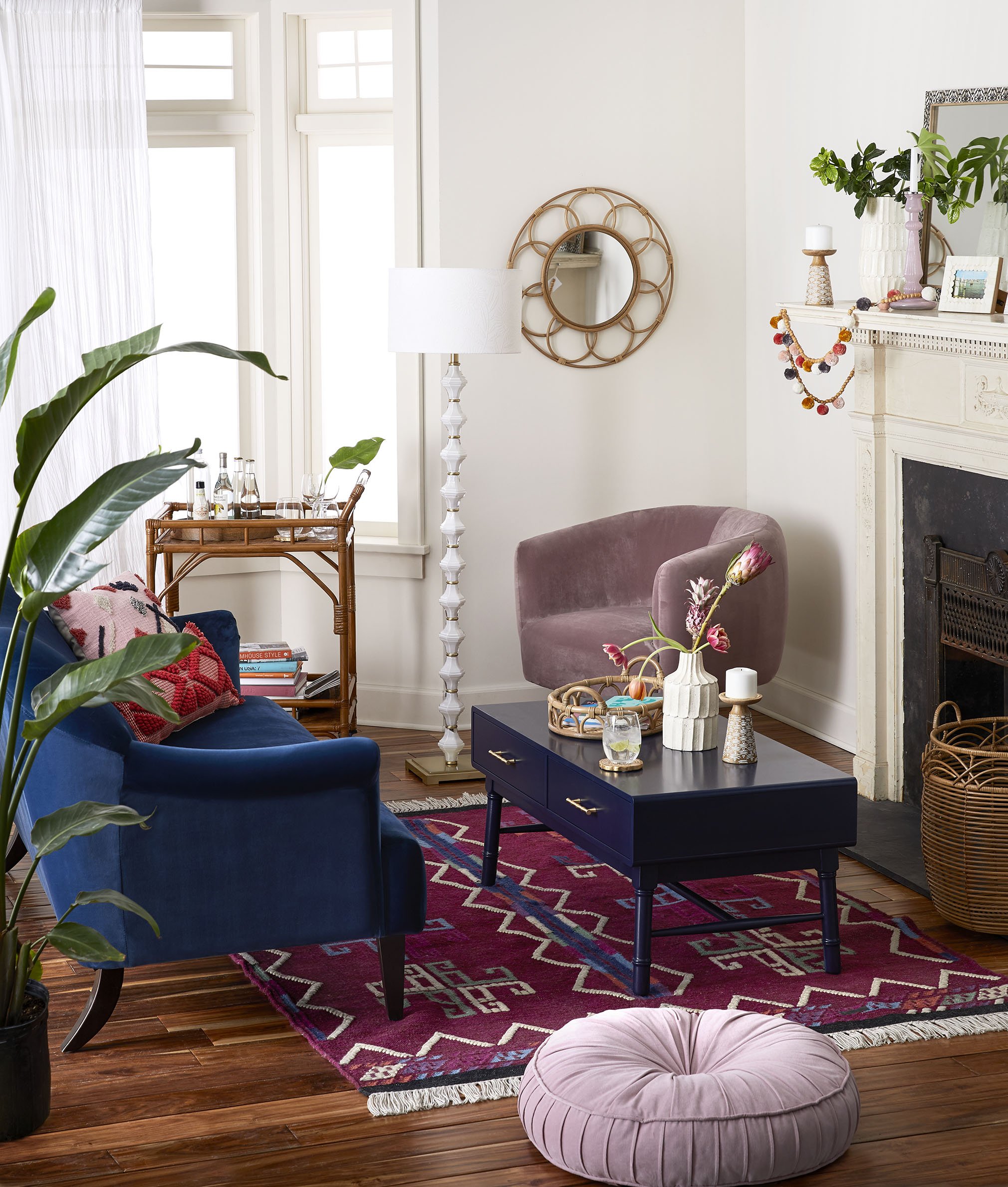 C-000776-01-002_livingroom_canyonsunrise_mix.jpg