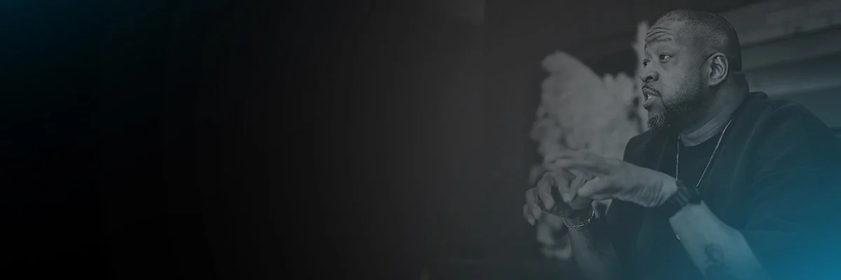 Background image gradient with Vaney