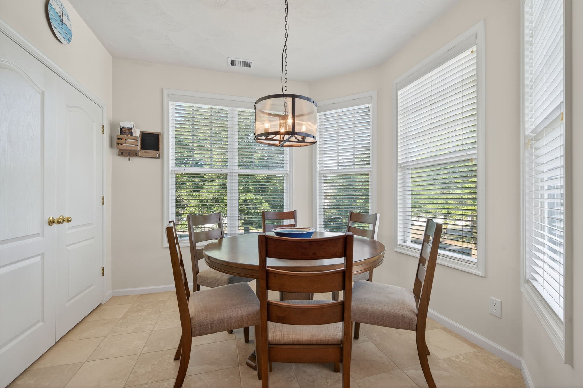 12-web-or-mls-708-prestwick-turn.jpg