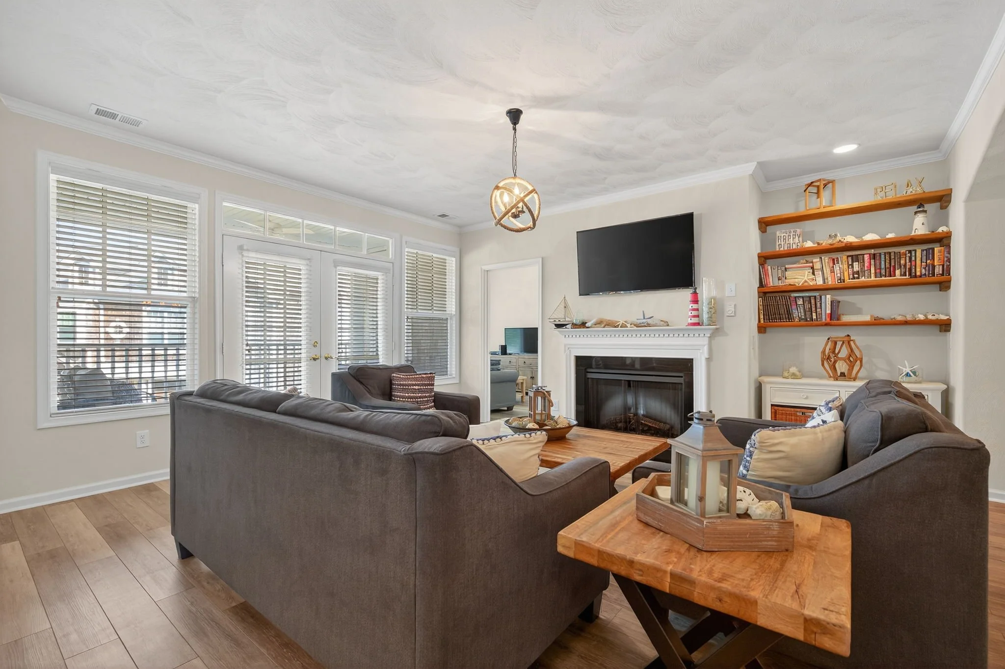 6-web-or-mls-708-prestwick-turn.jpg