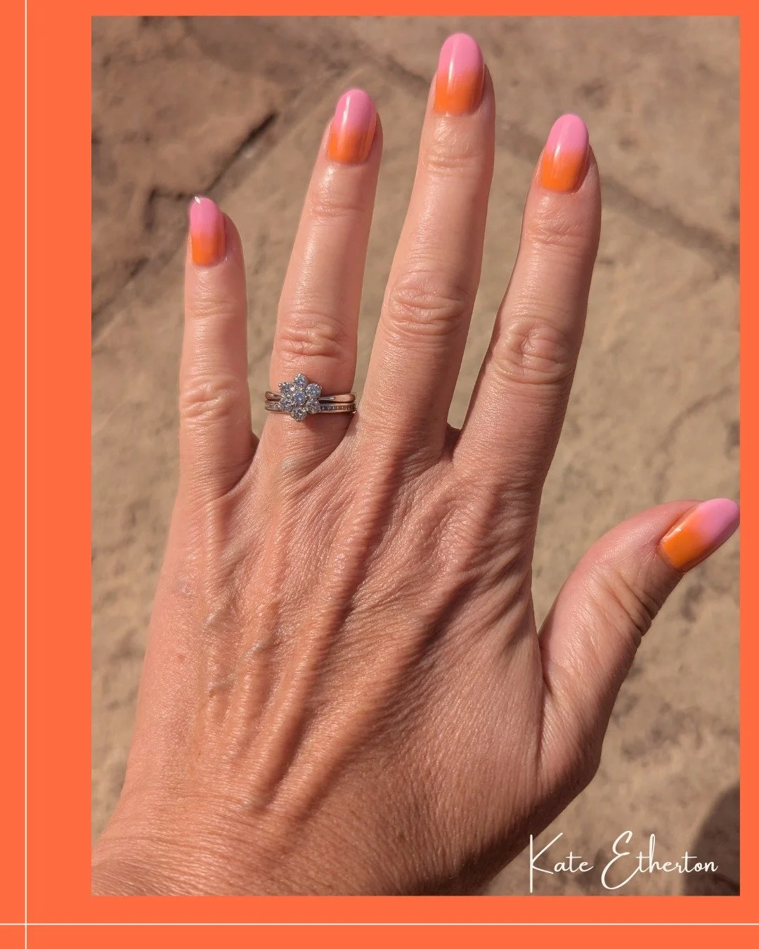 You know the pose. Hand extended, fingers relaxed, casually-but-not-casually angled at the camera.

Normally it means someone's got engaged.

In this case, it means I did my own nails and I'm unreasonably proud of them.

(In my brand colours, obvious
