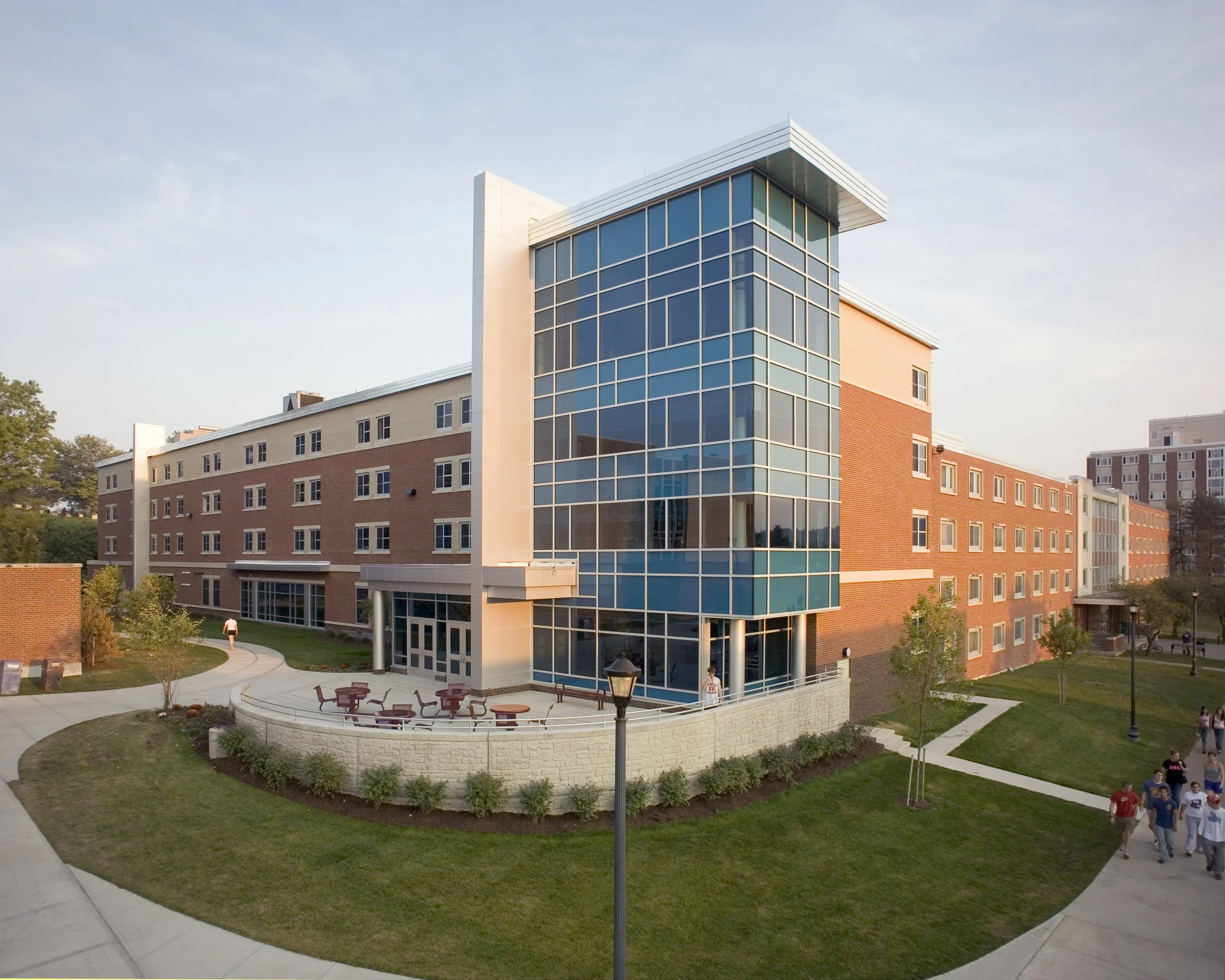 DASNY SUNY Cortland Glass Tower Hall.jpg
