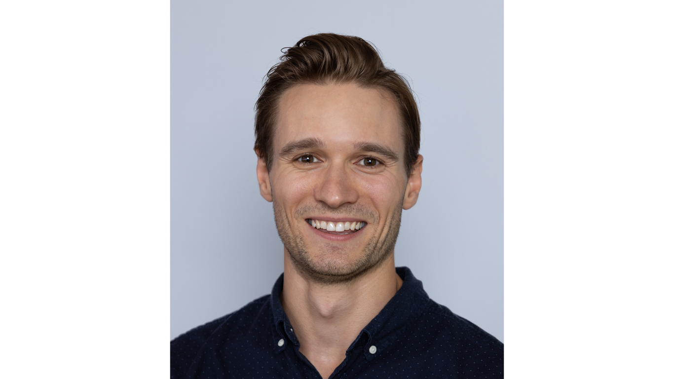 Ian LeFever Earns Architecture License