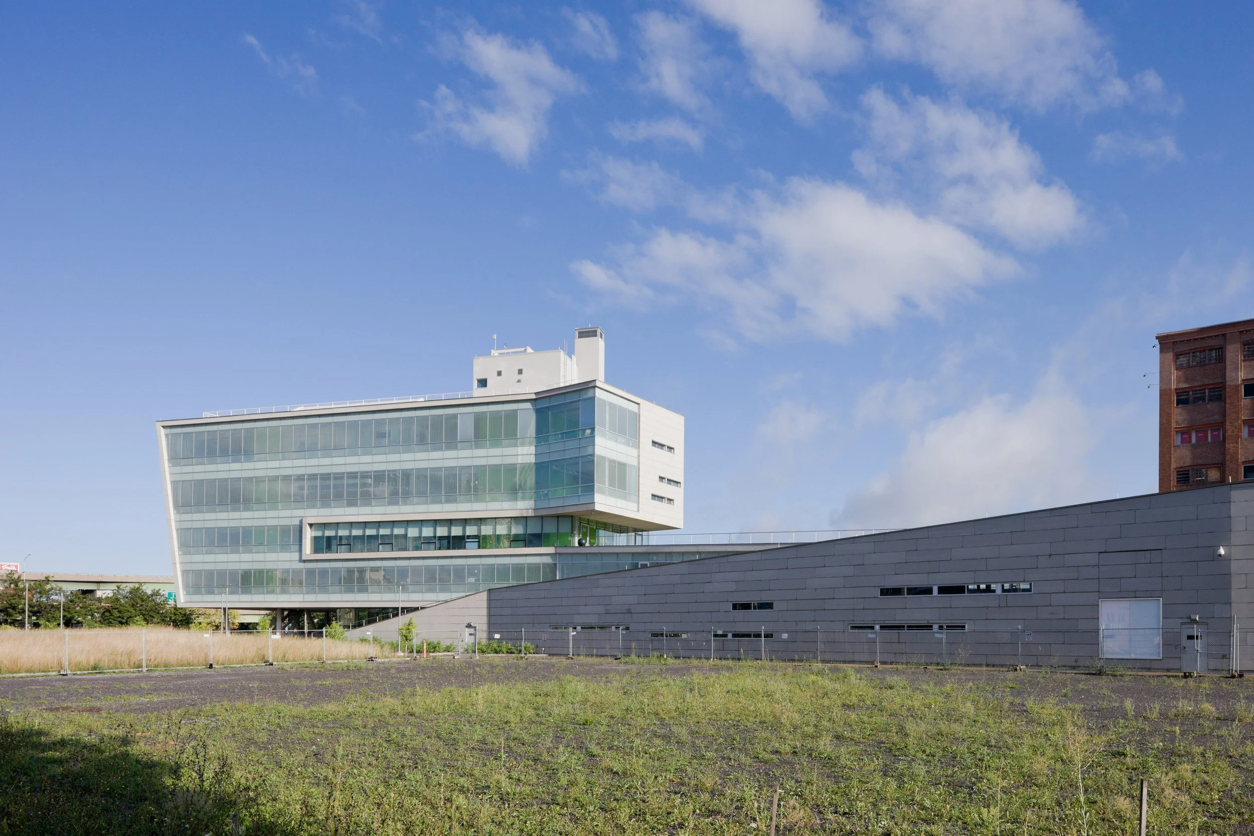 Syracuse COE TMA 9630.jpg
