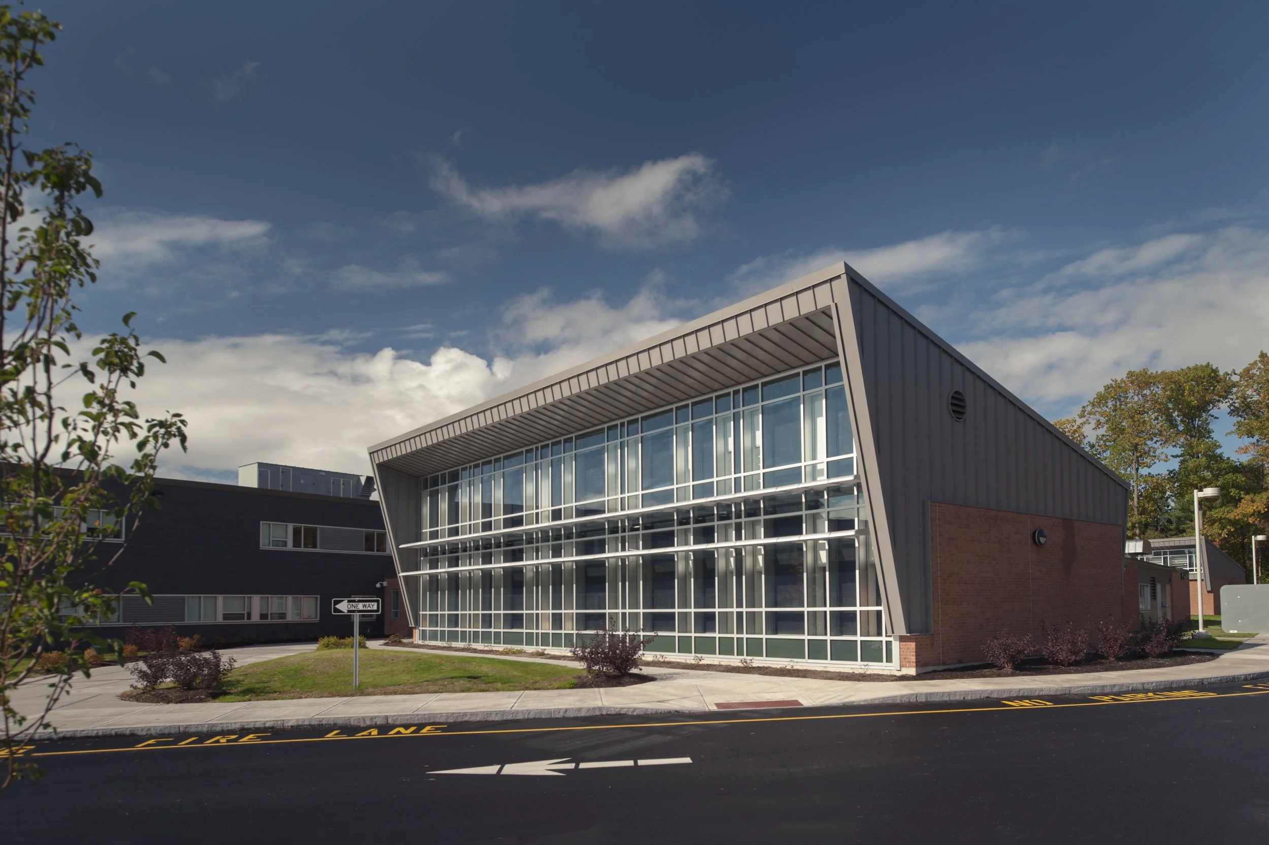 Liverpool Central School District: Net Zero Designed Middle School Media Center