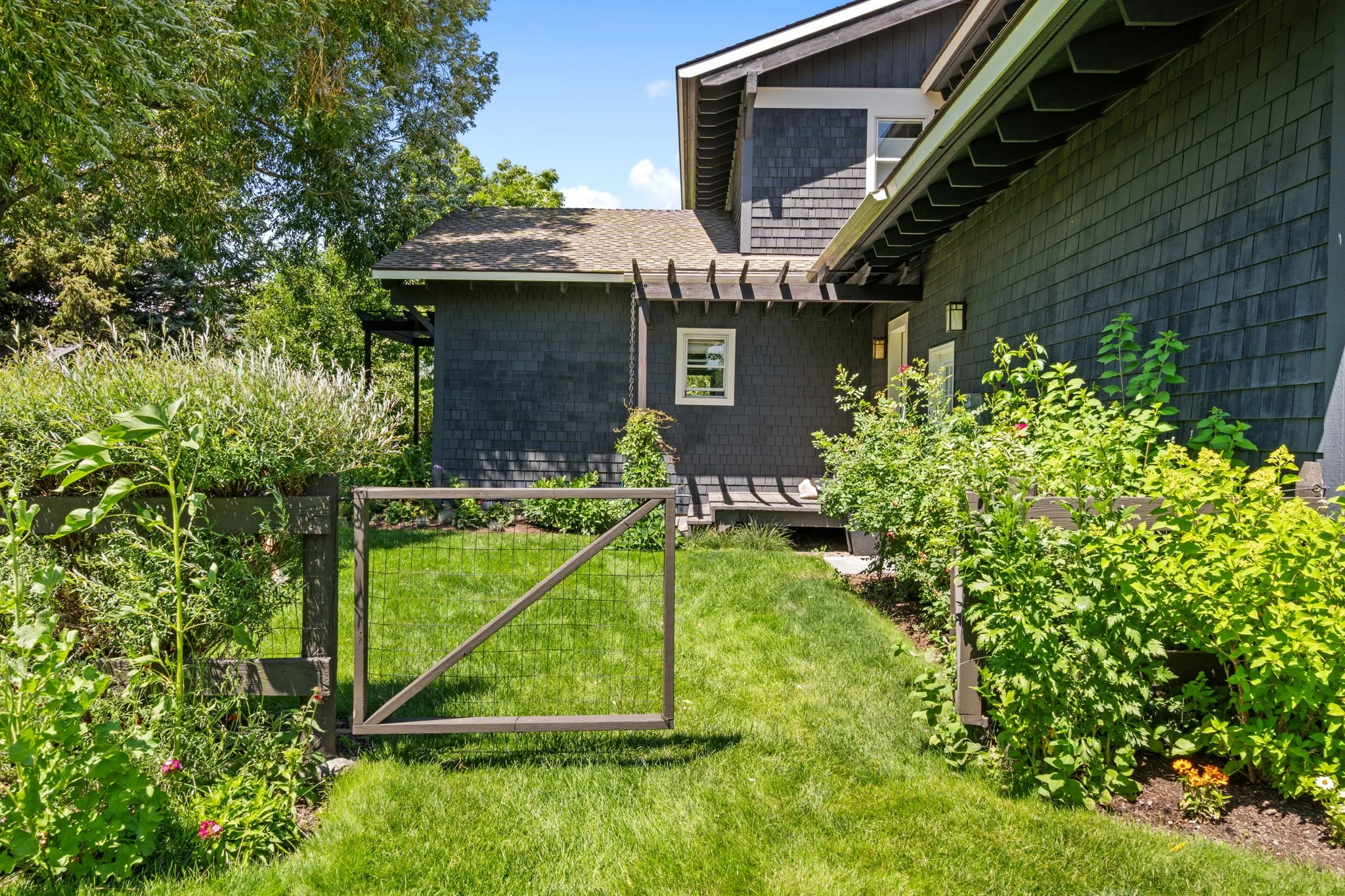 2-web-or-mls-DSC09262.jpg