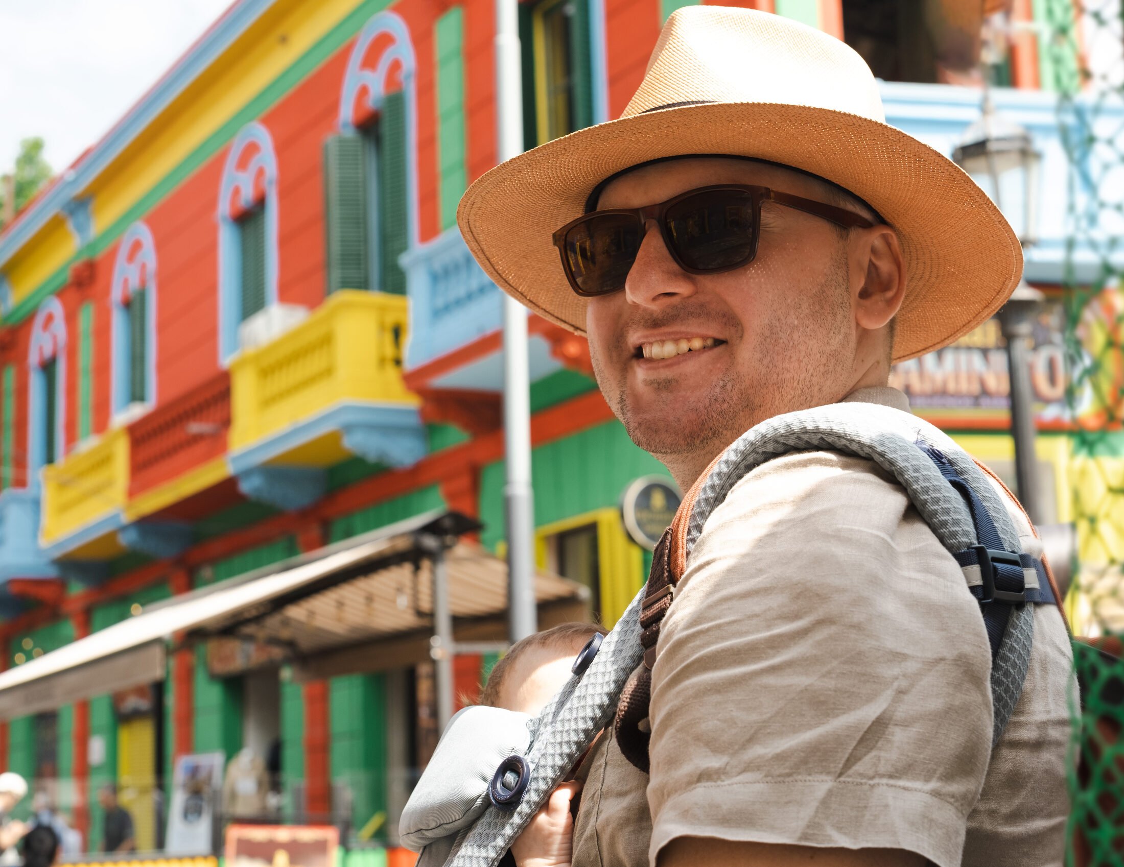 Retiring in Colombia: The UK Playbook — Free to Roam cross-border tax and residency guide