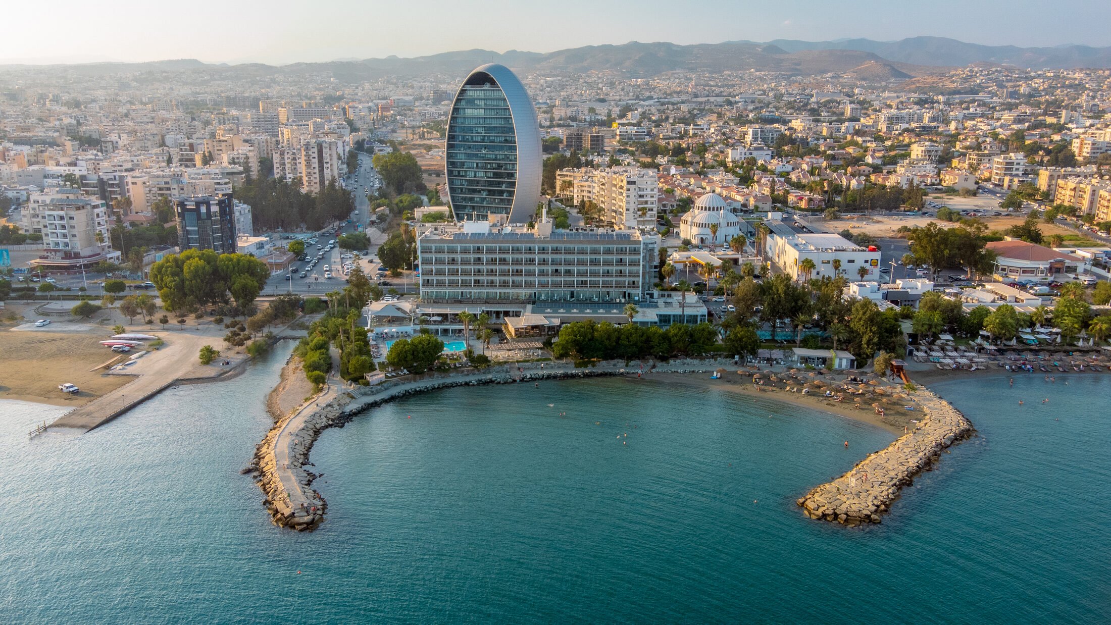 Cyprus 60-Day Residency for Online Business Owners — Free to Roam cross-border tax and residency guide