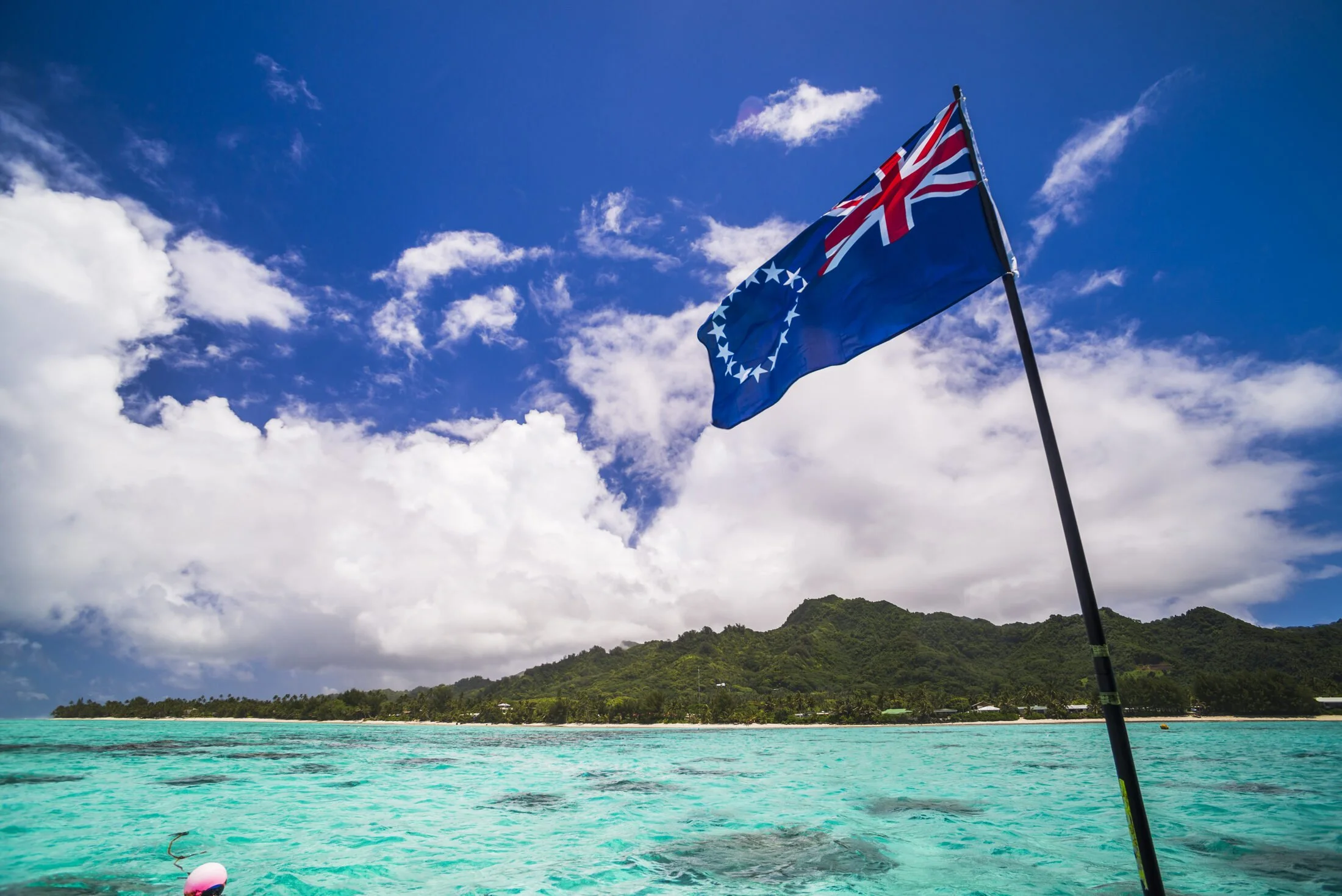 The Cook Islands Trust — Free to Roam cross-border tax and residency guide